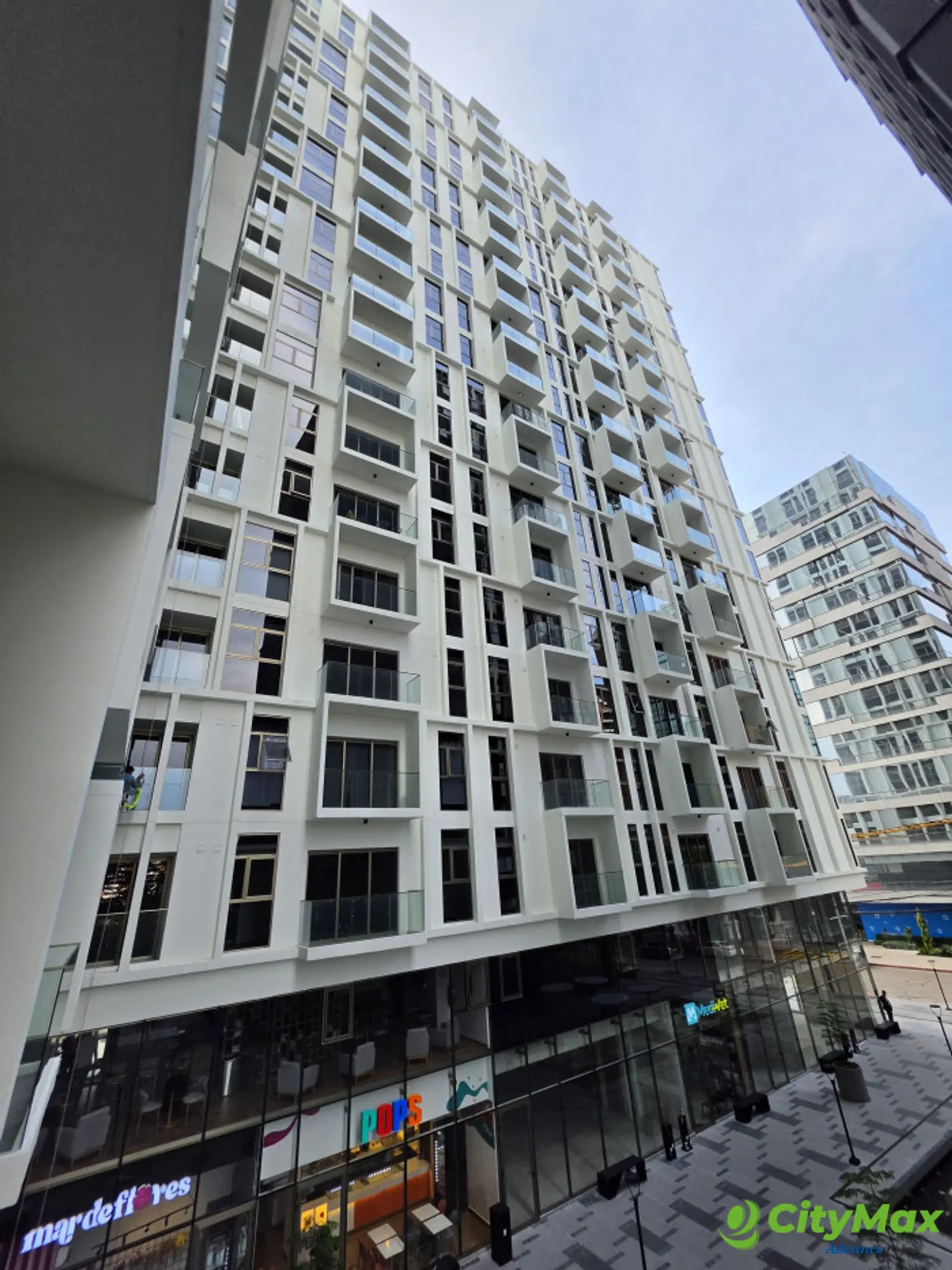 APARTAMENTO EN VENTA O RENTA EN ZONA 10 EDIFICIO ATARAH - foto 1