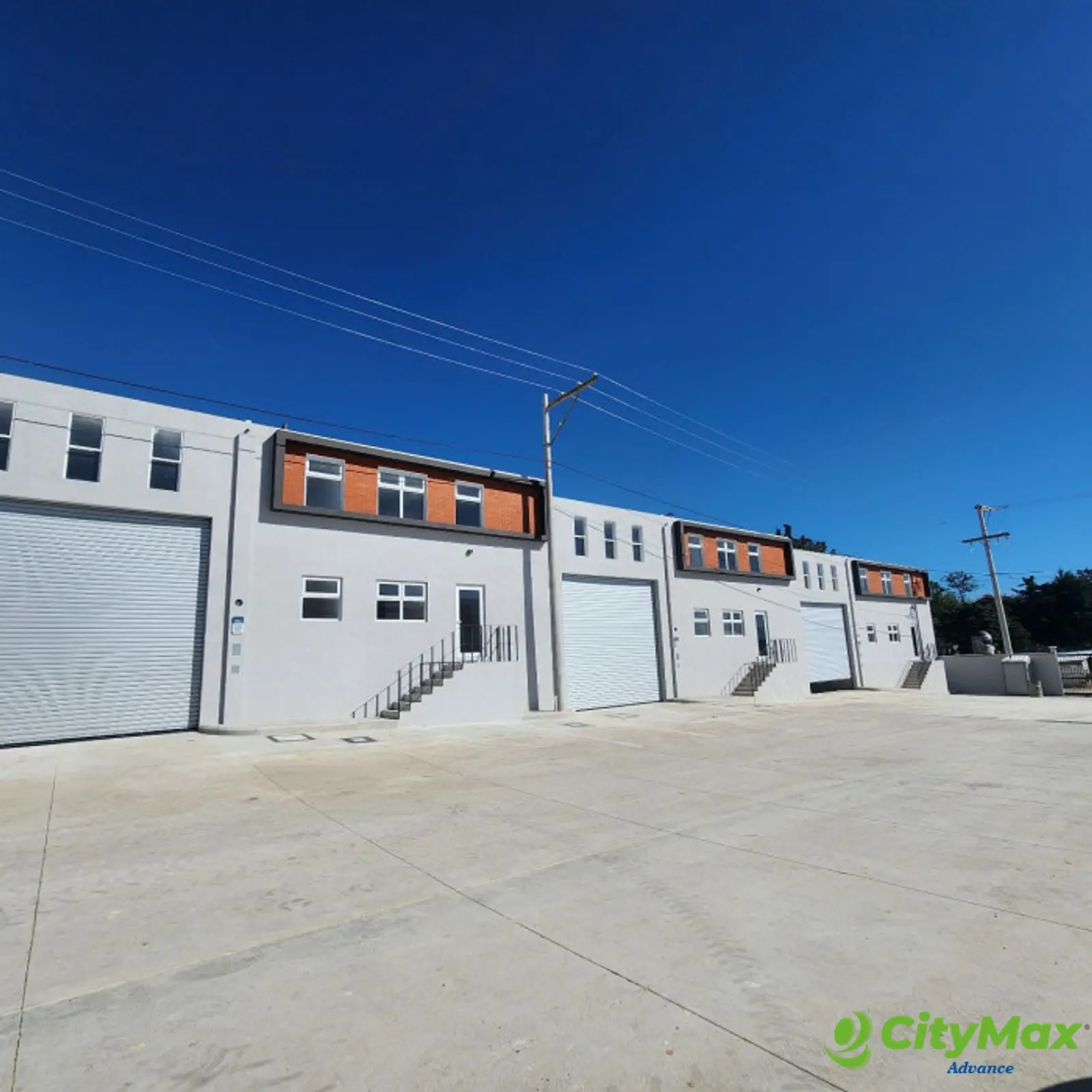 Rento Ofibodega en Complejo Industrial del Naranjo - foto 1