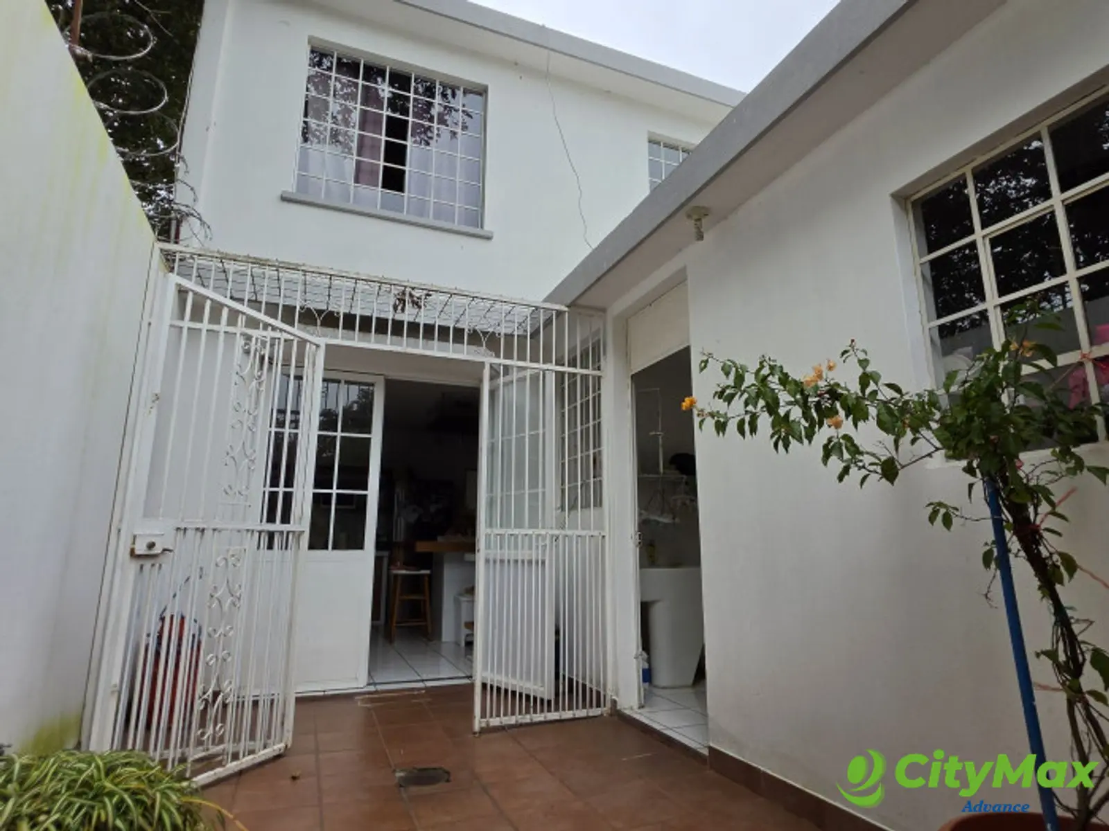 CASA EN VENTA EN SECTOR B2 SAN CRISTOBAL ZONA 8 MIXCO - foto 1