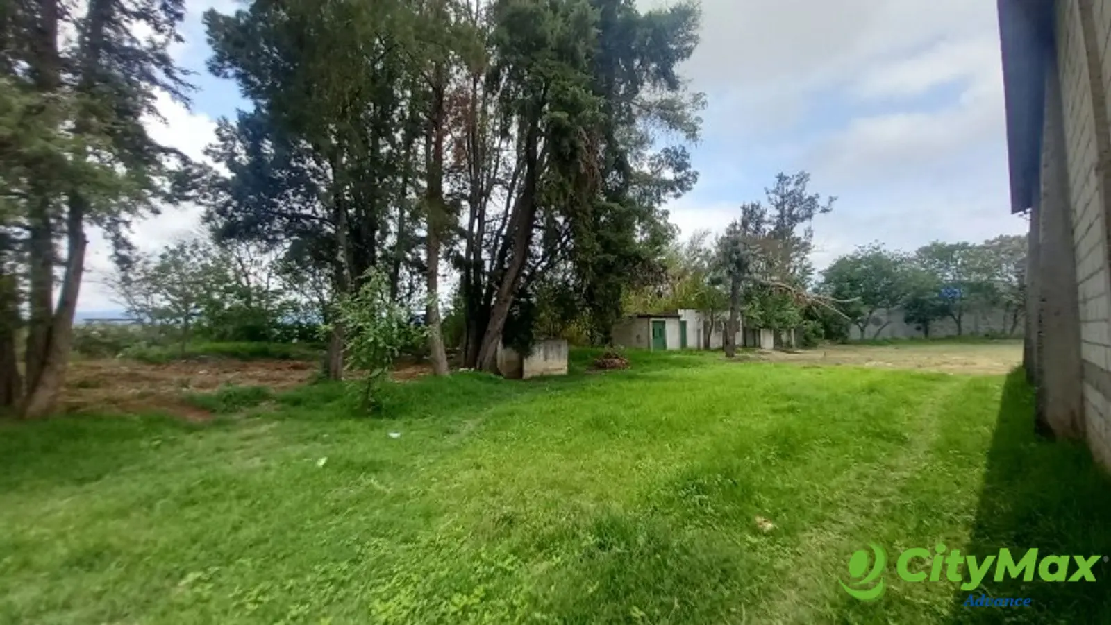 TERRENO EN VENTA Y EN RENTA EN VILLA NUEVA - foto 1