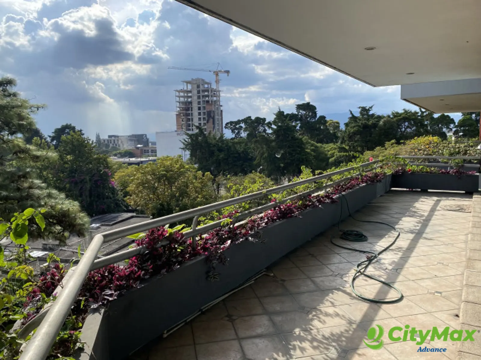 Apartamento en Venta y Renta en L'Excellence, Zona 14. - foto 13