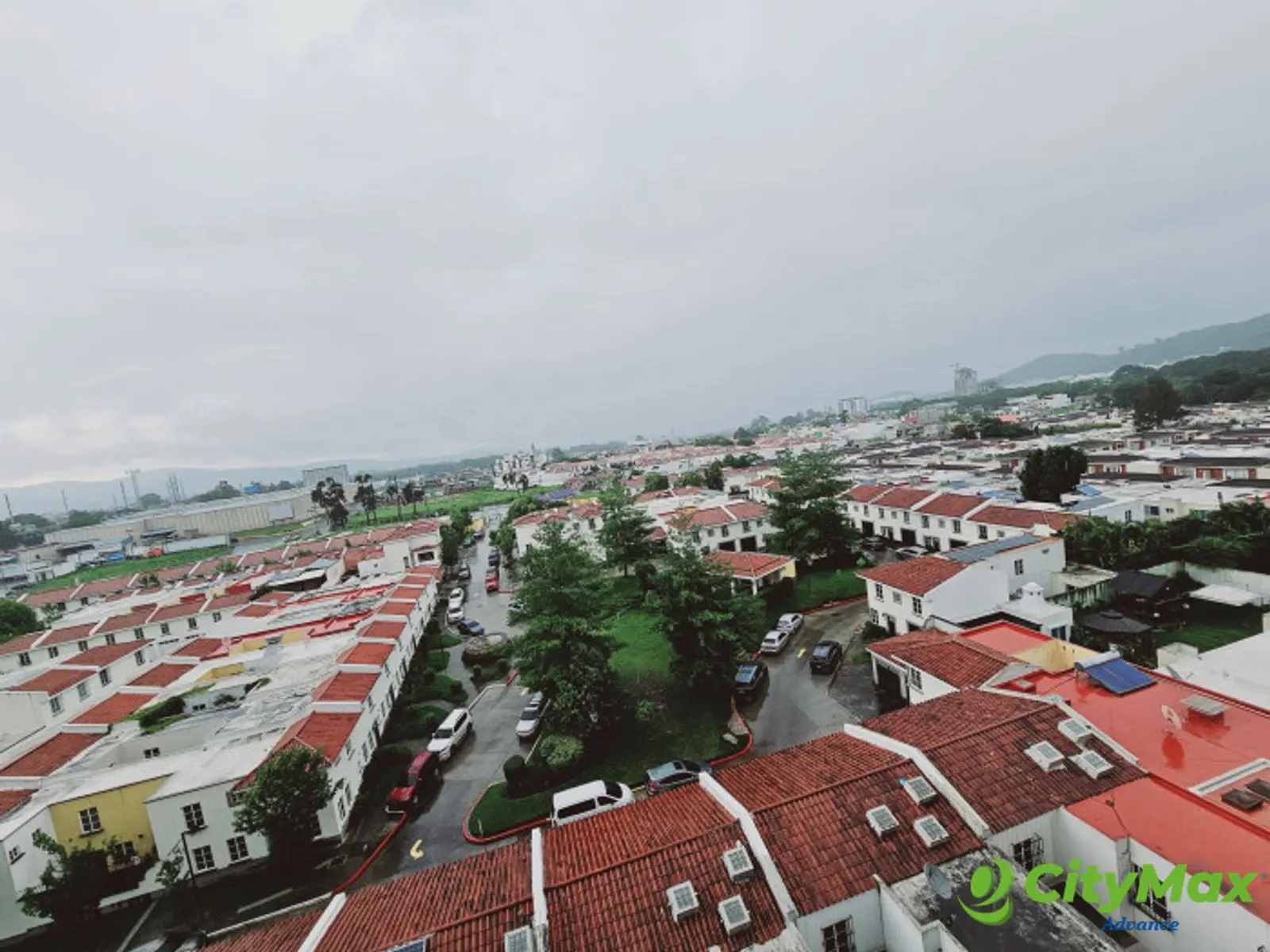 Apartamento en Venta y Renta en San Nicolas del Bosque - VISTAS DESDE EL BALCON