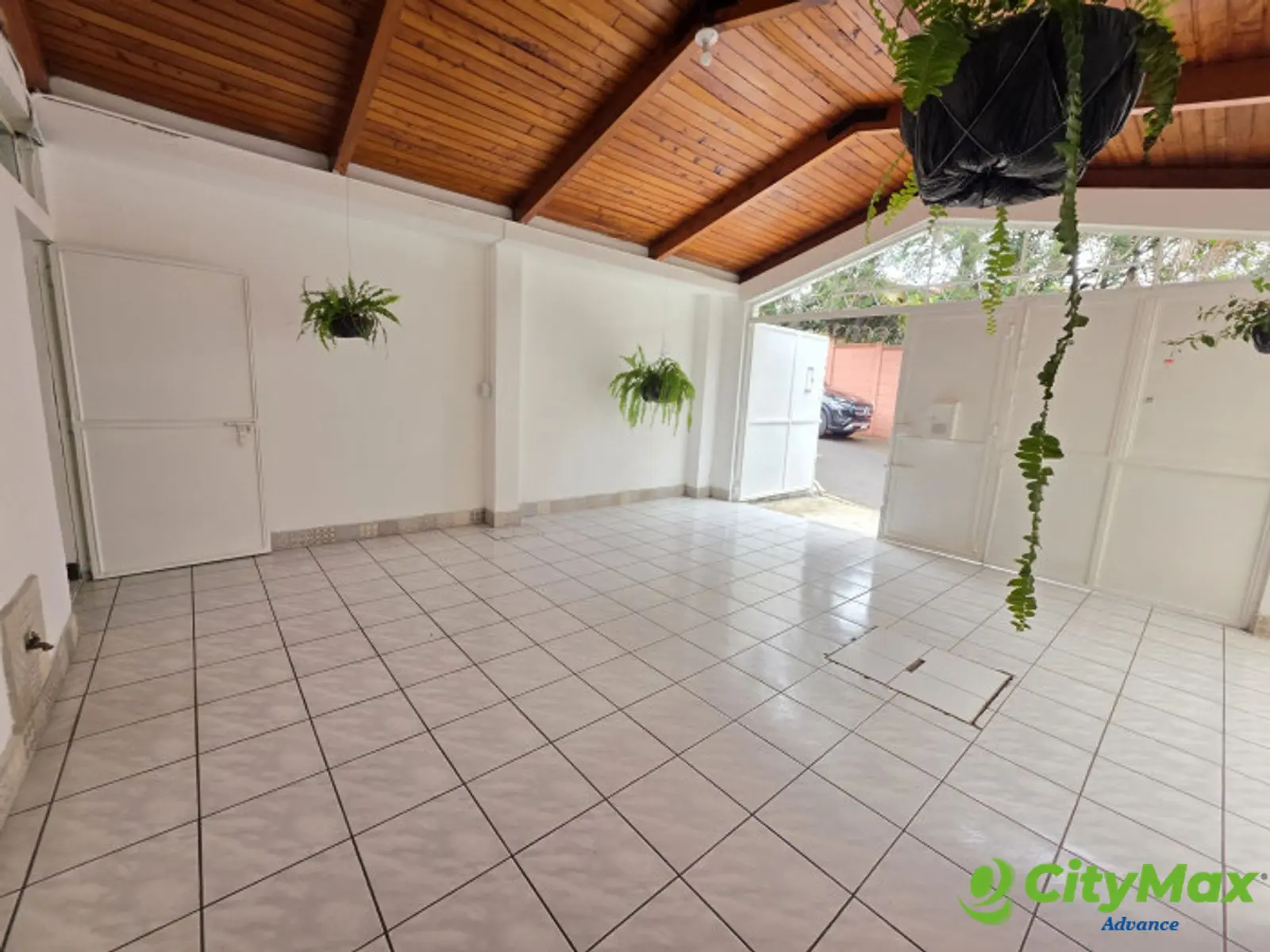 CASA EN RENTA EN ZONA 3 DE MIXCO LOMAS DEL RODEO - foto 3
