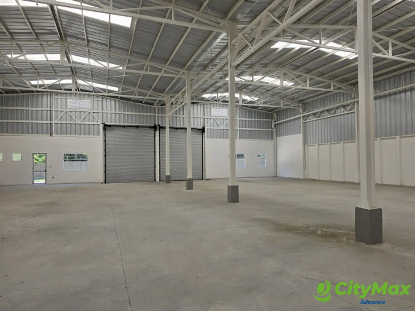 VENDO BODEGA EN PARQUE INDUSTRIAL EN COCALES SUCHI - foto 7