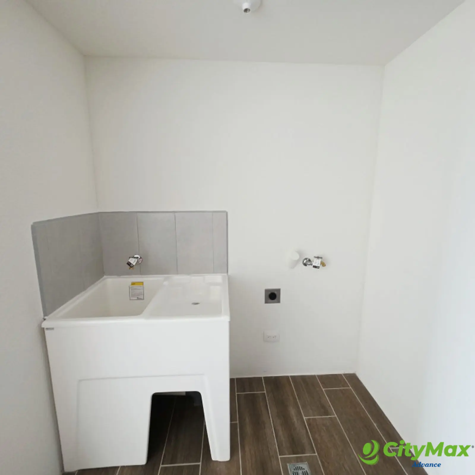 Rento Apartamento en Zona 6 Cumbres del Pedregal - foto 13