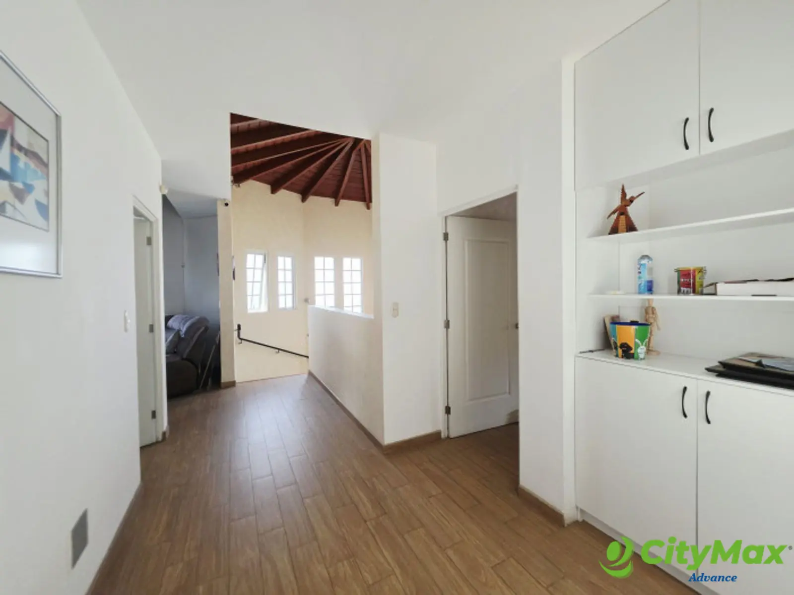 VENDO CASA DE 4 HAB EN HACIENDA REAL ZONA 16  - foto 9
