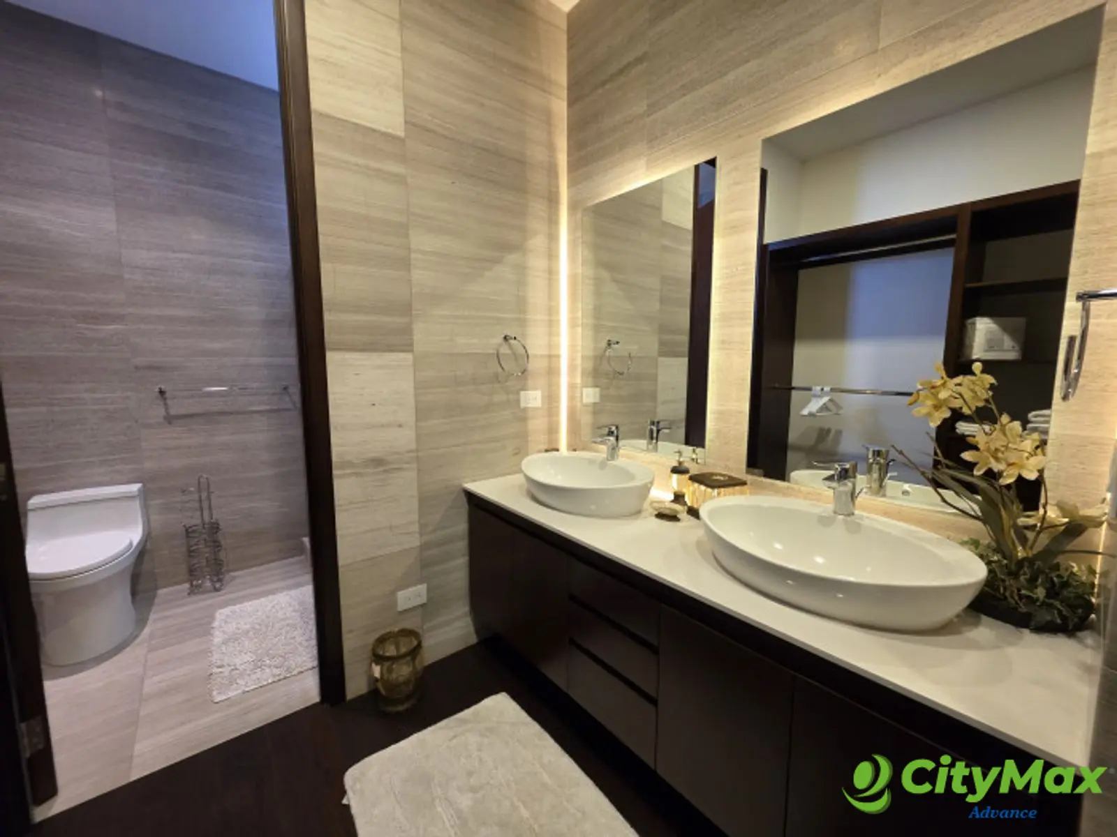 APARTAMENTO EN RENTA EDIFICIO PREMIER ZONA 14 - foto 8