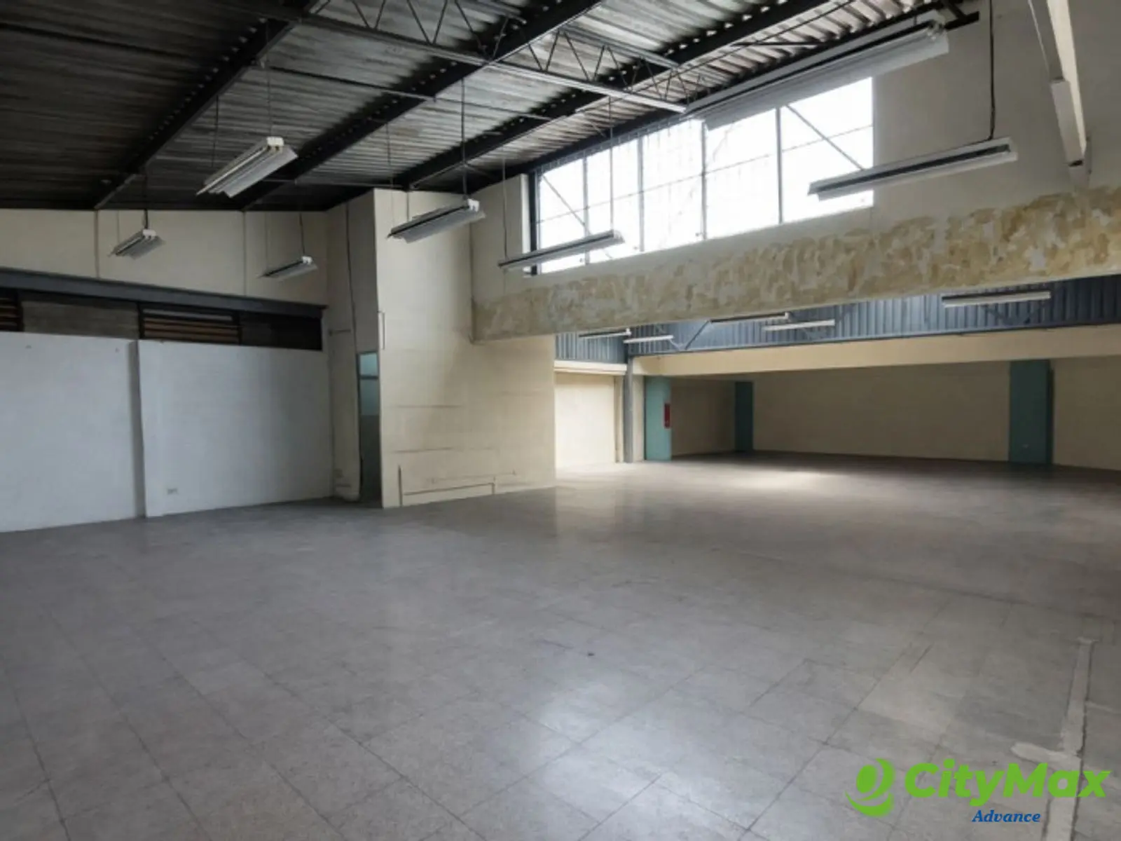 Local comercial en Renta en Plaza Florida zona 7 Mixco - foto 2