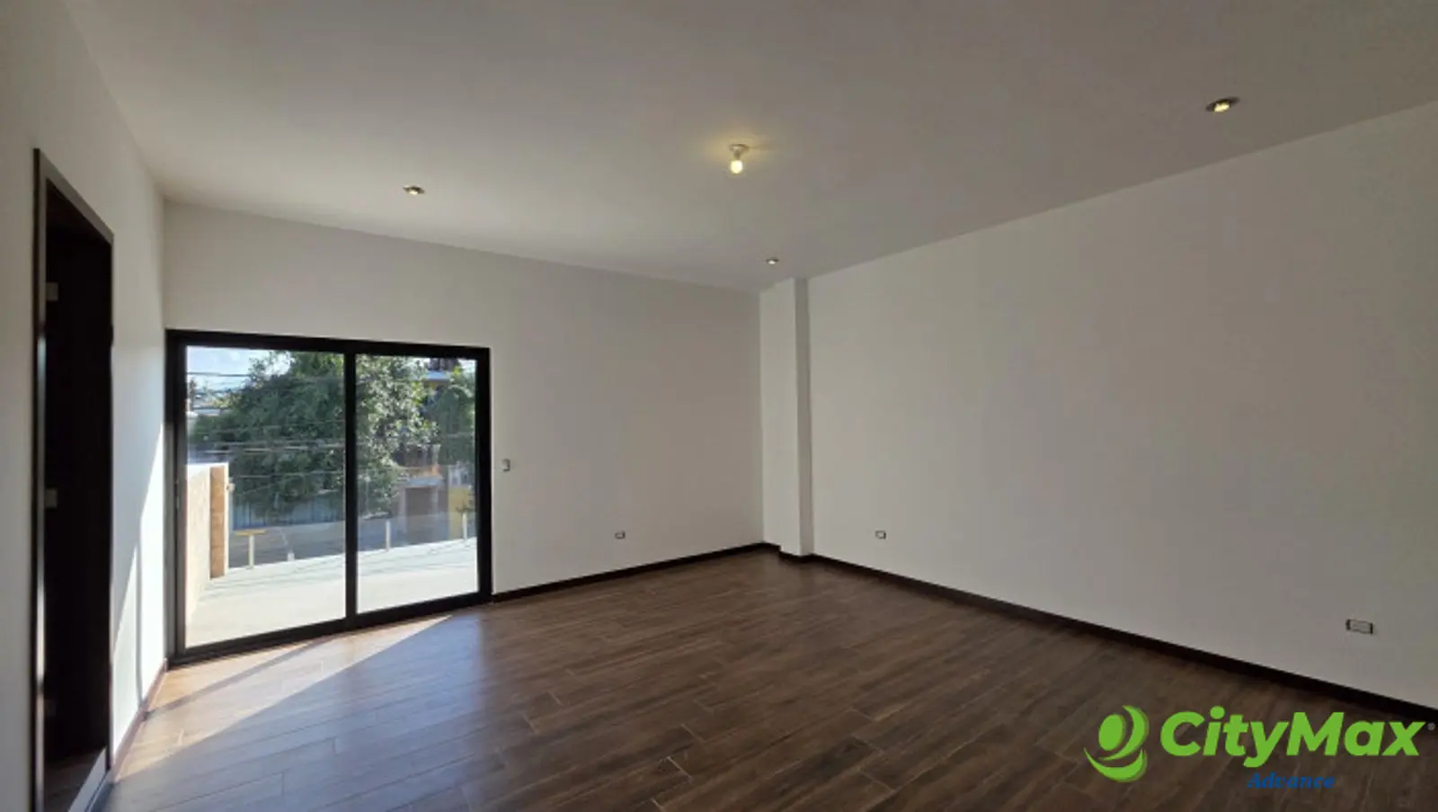 LUJOSA CASA NUEVA EN VENTA EN SAN CRISTOBAL Z8 MIXCO - foto 9