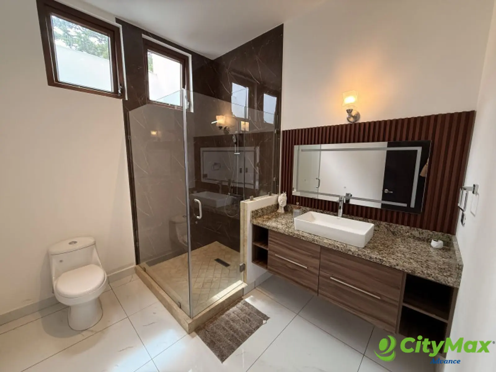 Casa en Venta en Hacienda Nueva Country Club - foto 5