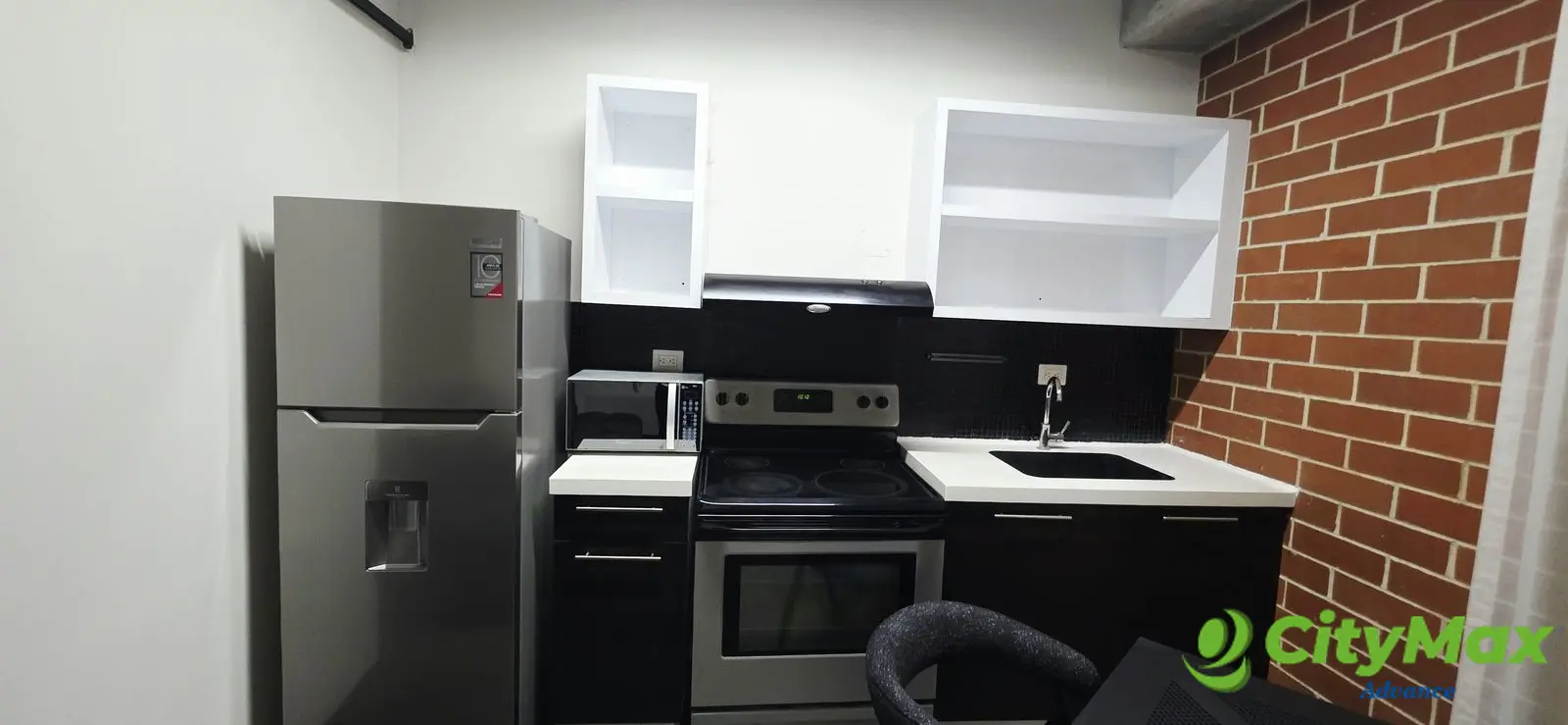 Apartamento Amueblado en Renta zona 4 Edif. Cuatro36 - foto 4
