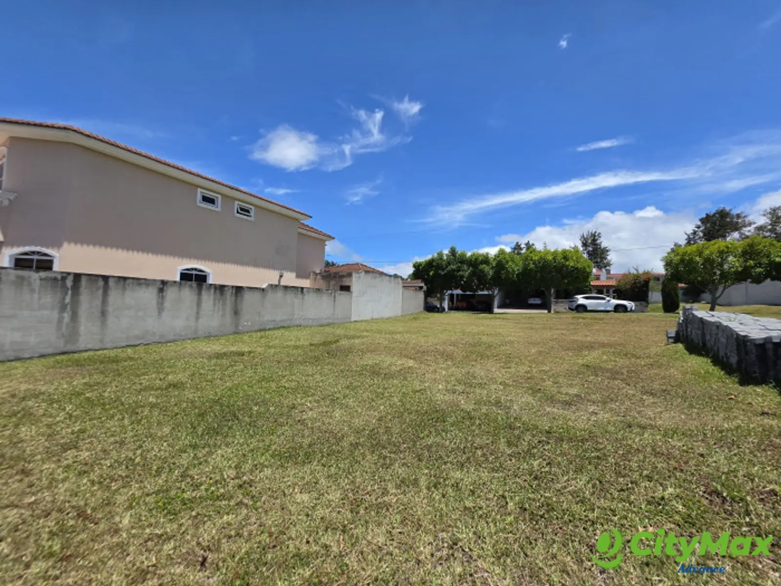 TERRENO PLANO EN VENTA EN COLINAS DE ANDALUCIA CAES - foto 4