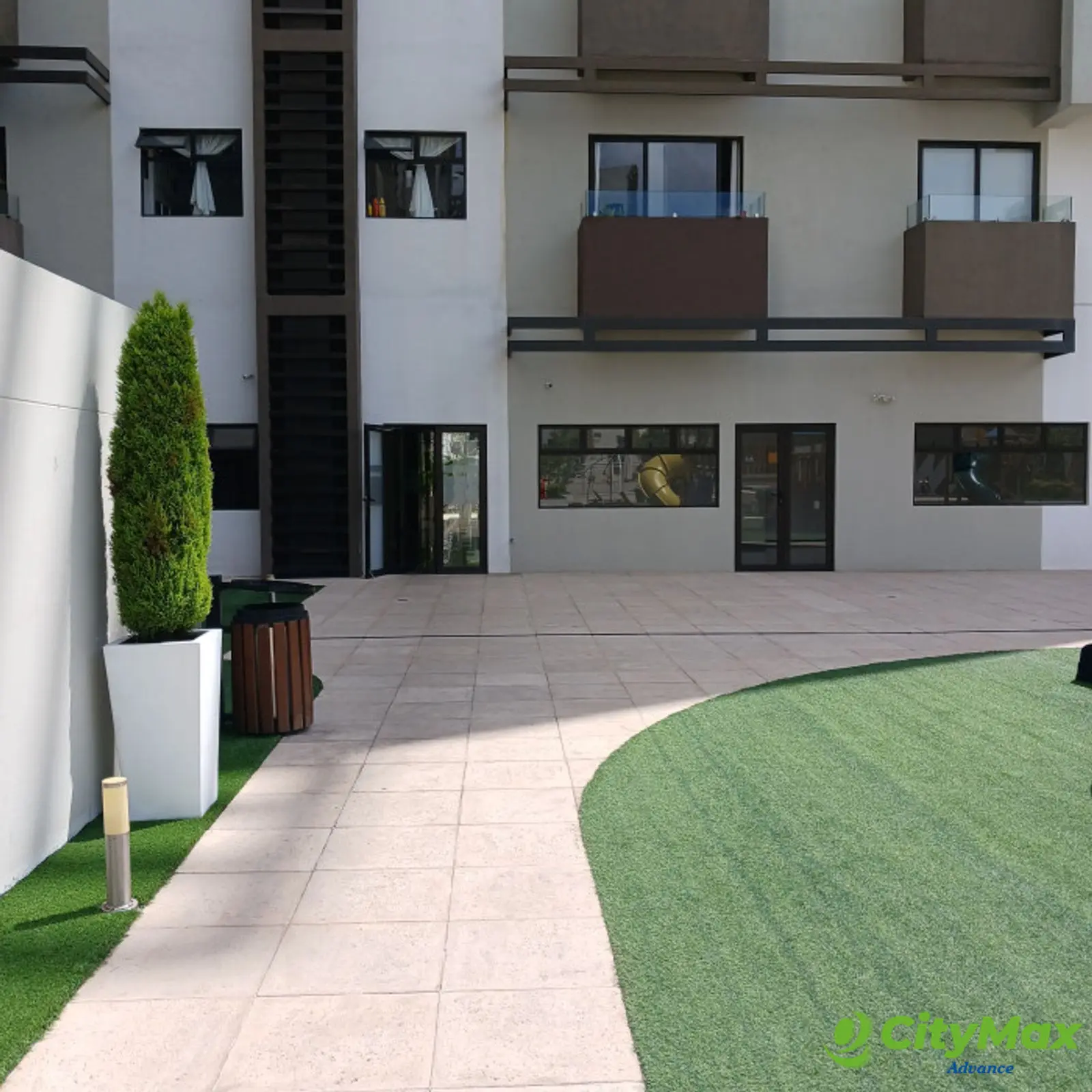 APARTAMENTO EN VENTA EN DI FIORI ZONA 7 - SALON PRINCIPAL Y GYM