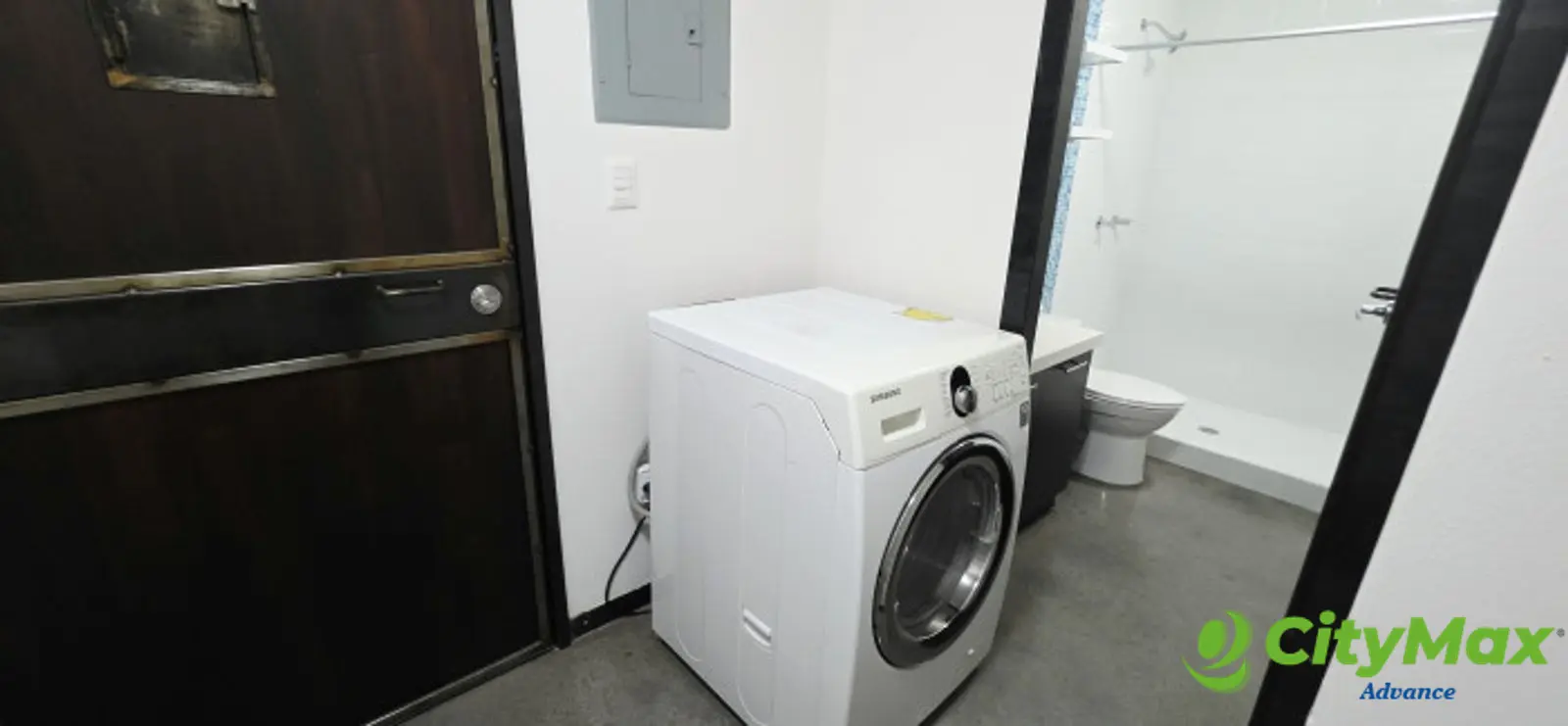 Apartamento Amueblado en Renta zona 4 Edif. Cuatro36 - foto 3