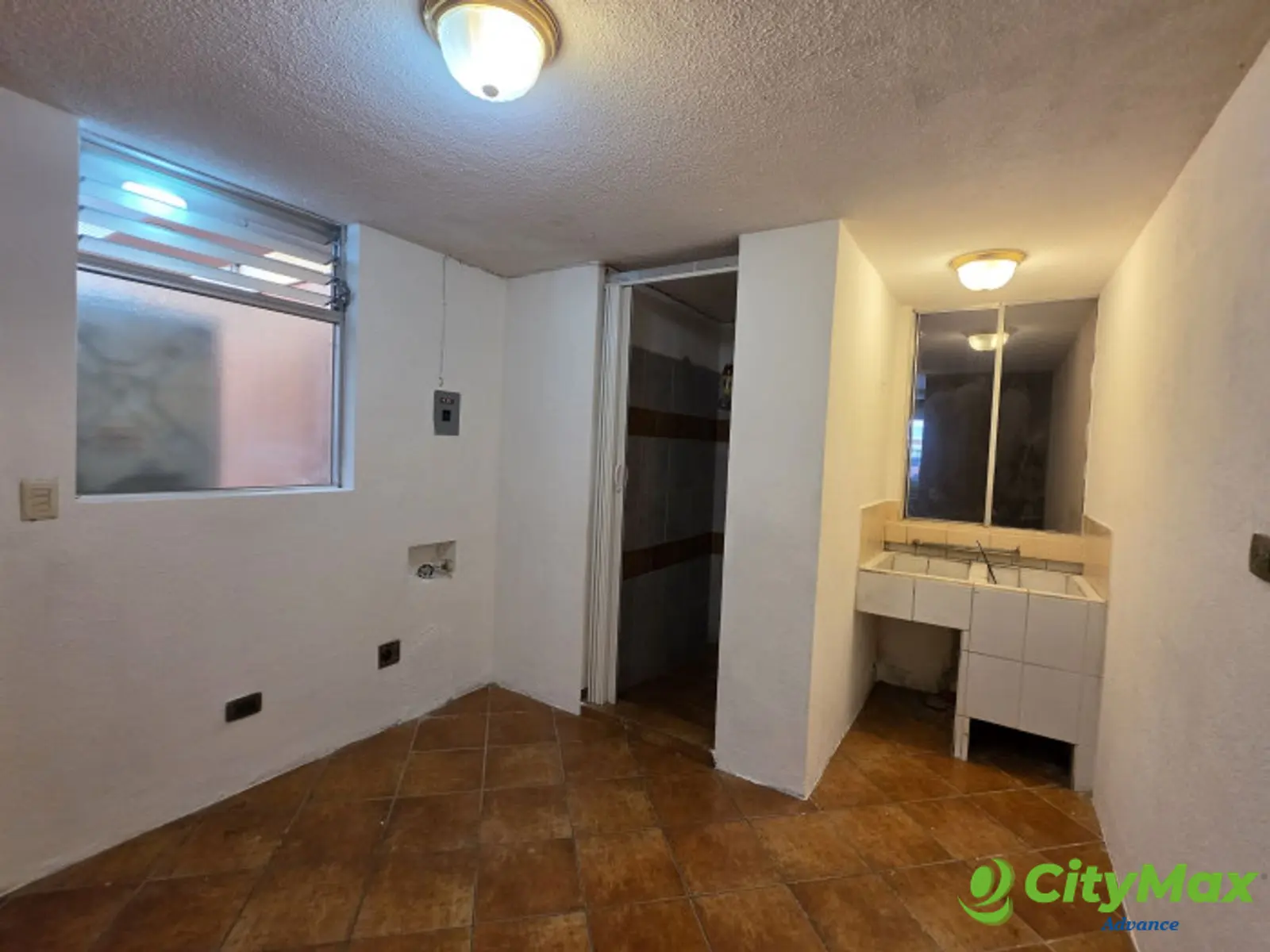 CASA EN VENTA EN COLINAS DE MONTE MARIA SUR VILLA NUEVA - foto 7