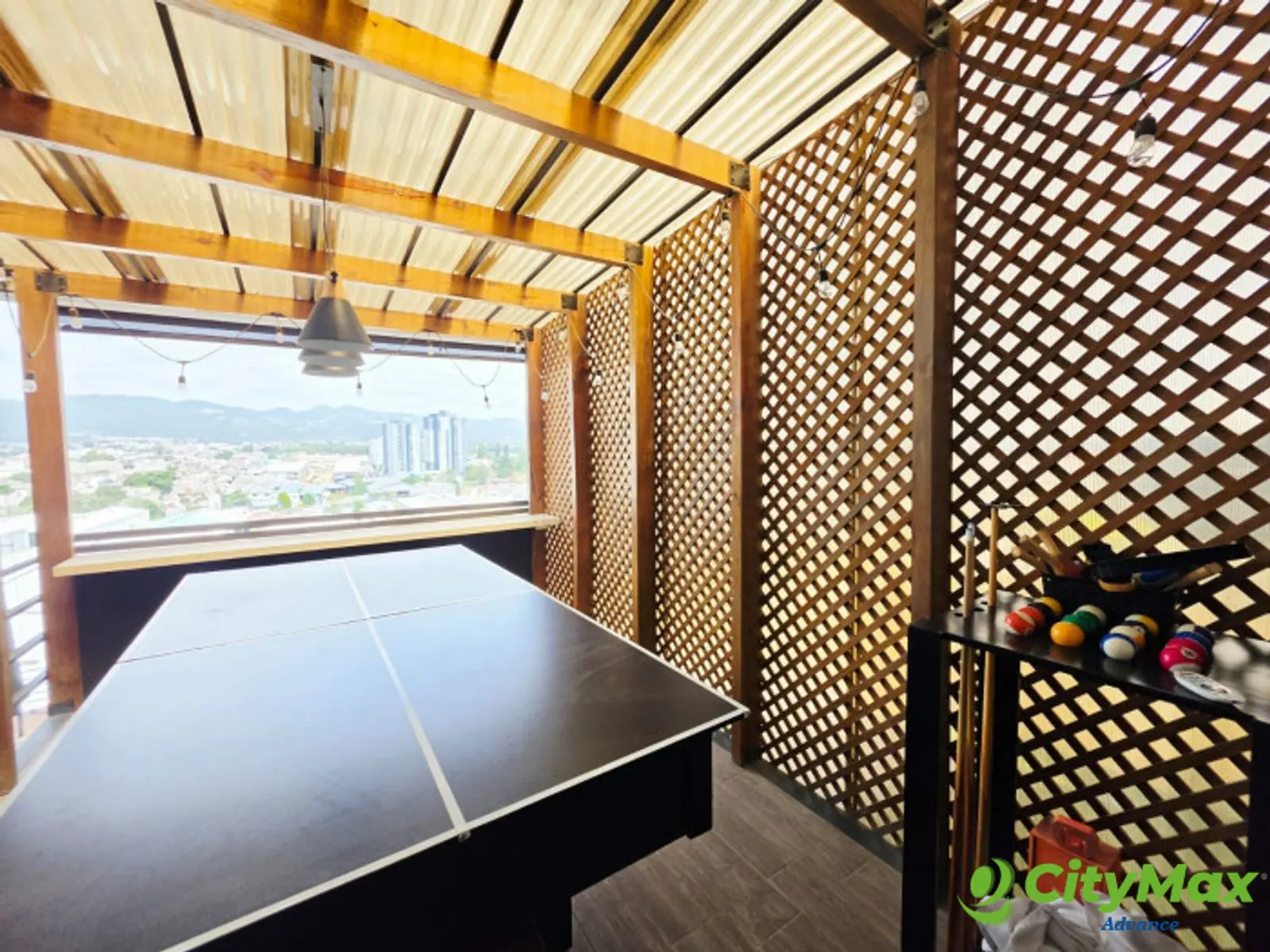 CASA DE 3 NIVELES EN VENTA EN VISTAS DEL NARANJO MIXCO - foto 4