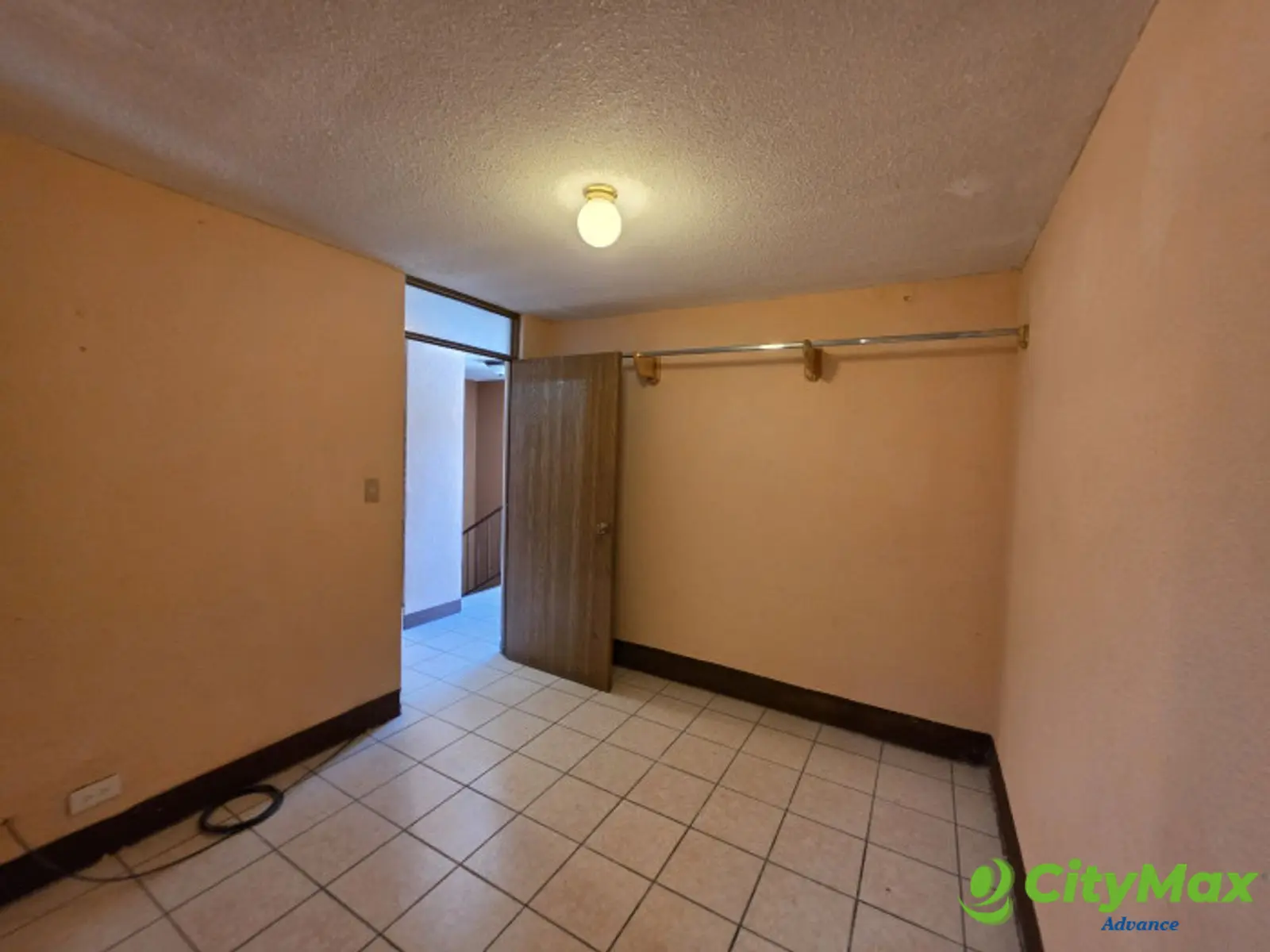 CASA EN VENTA EN COLINAS DE MONTE MARIA SUR VILLA NUEVA - foto 9