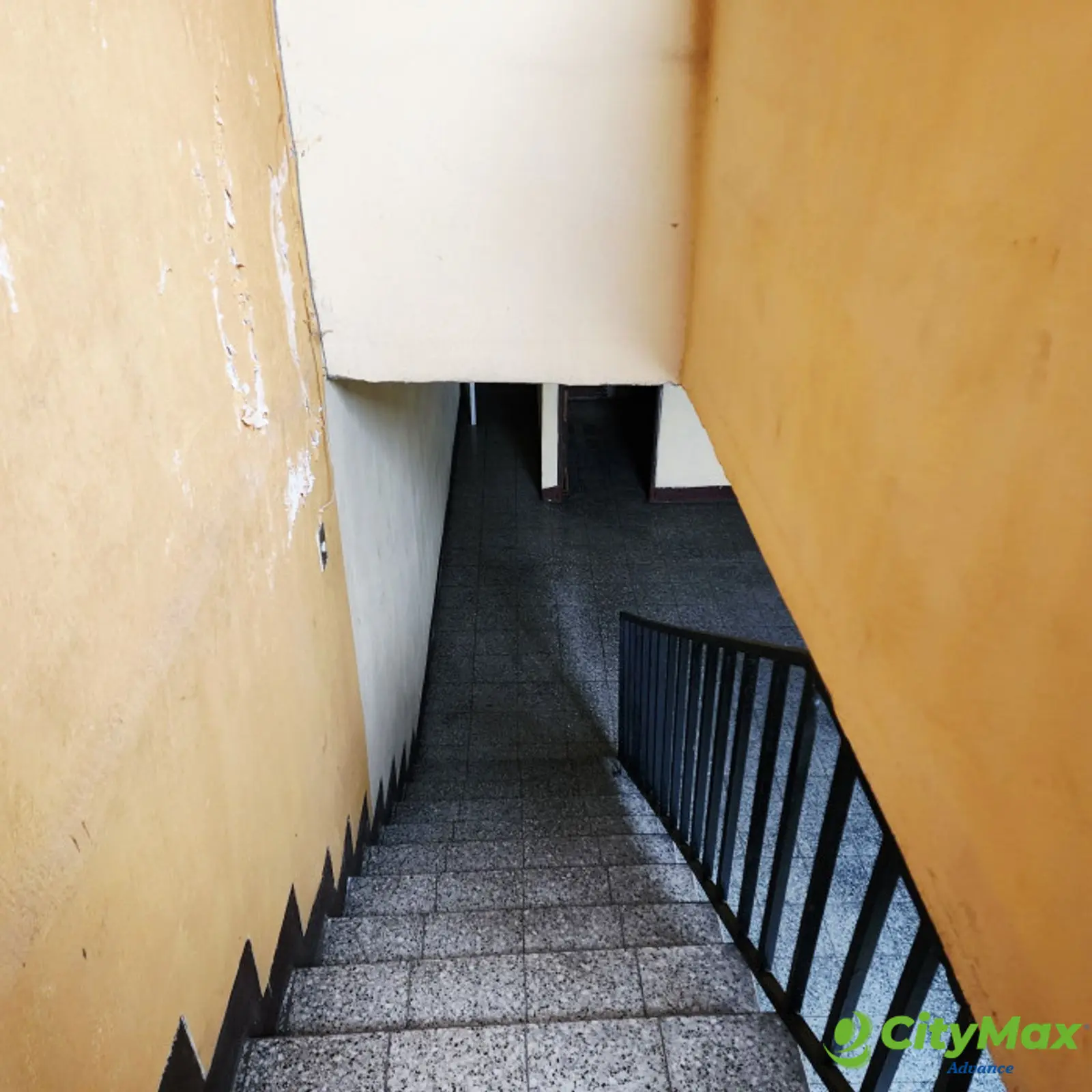 Vendo/Renta Casa con Local Comercial en Calz San Juan  - foto 5