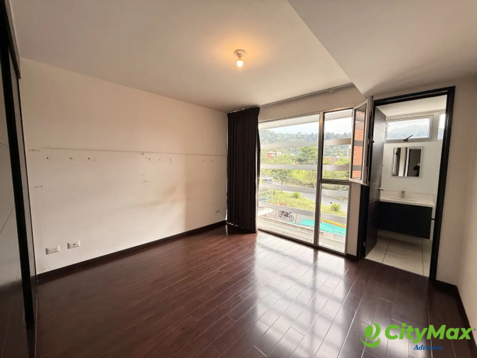 Apartamento en Venta en Nueva Caledonia zona 16 - foto 4