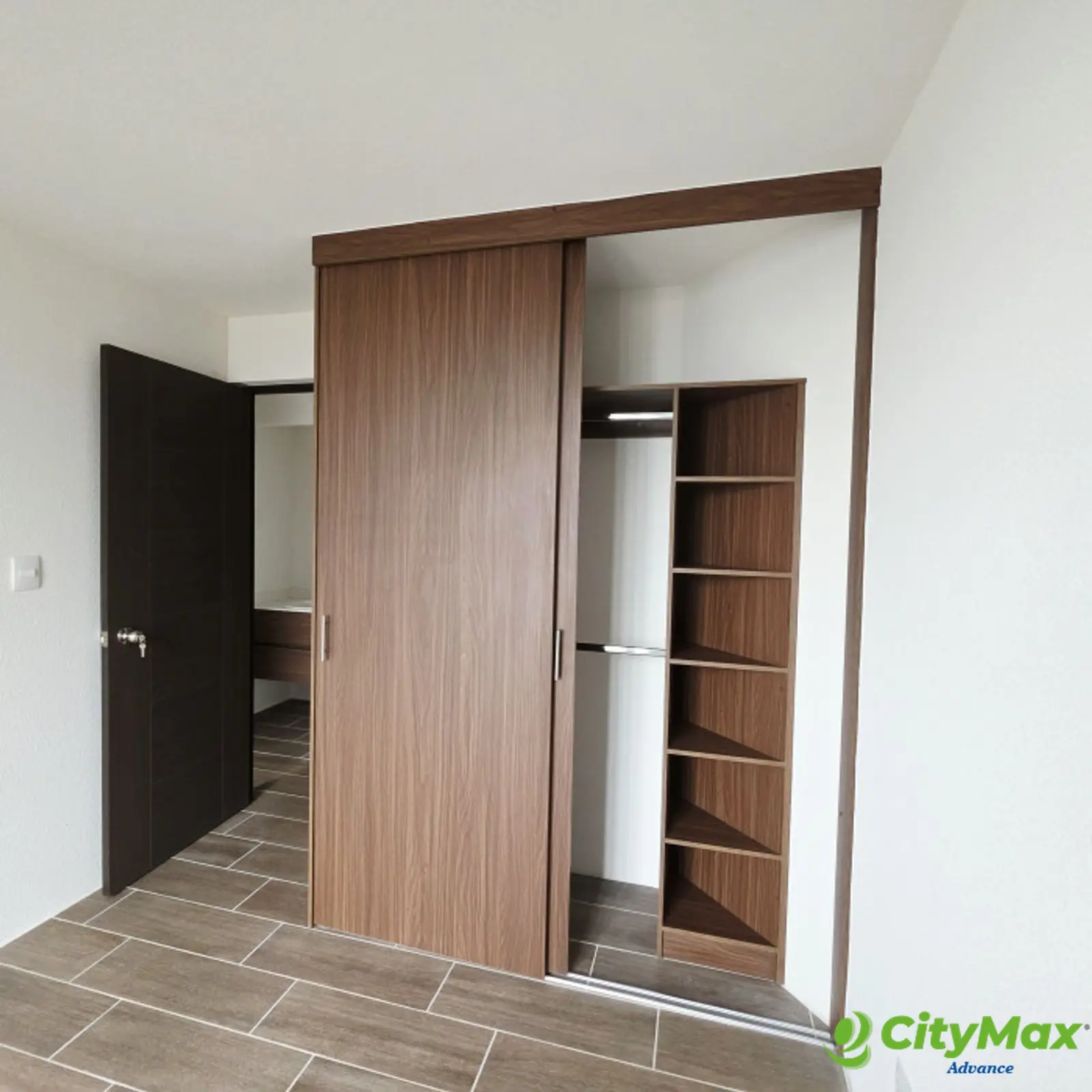 Rento Apartamento en Zona 6 Cumbres del Pedregal - foto 11