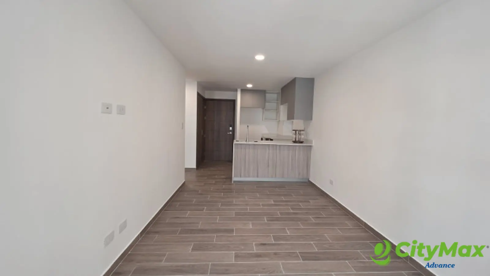 RENTO APARTAMENTO EN PARQUE 14 SOBRE AV LAS AMERICAS GT - foto 7