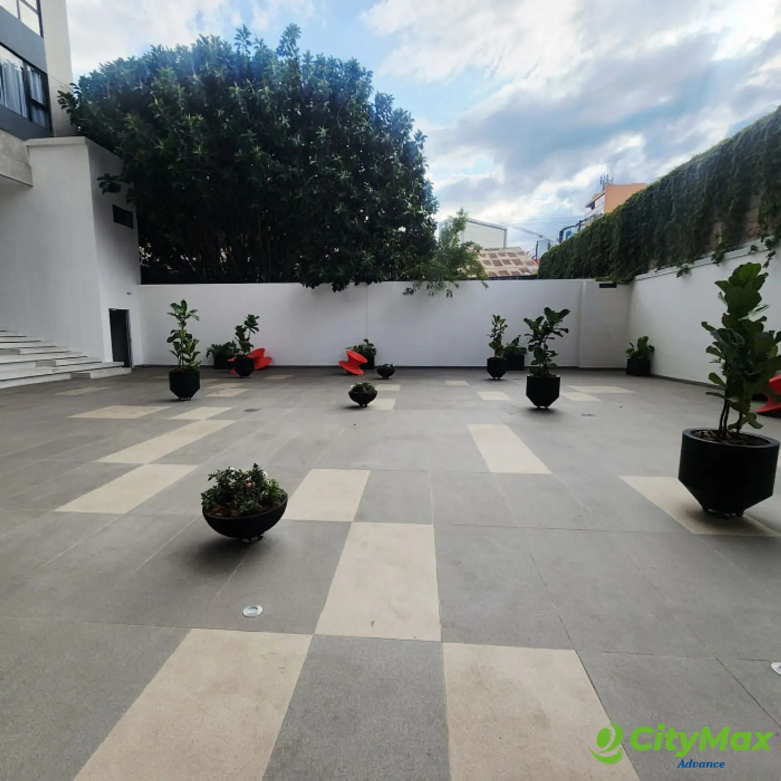 Apartamento En Venta/Renta zona 4 Edif. Inara - foto 2