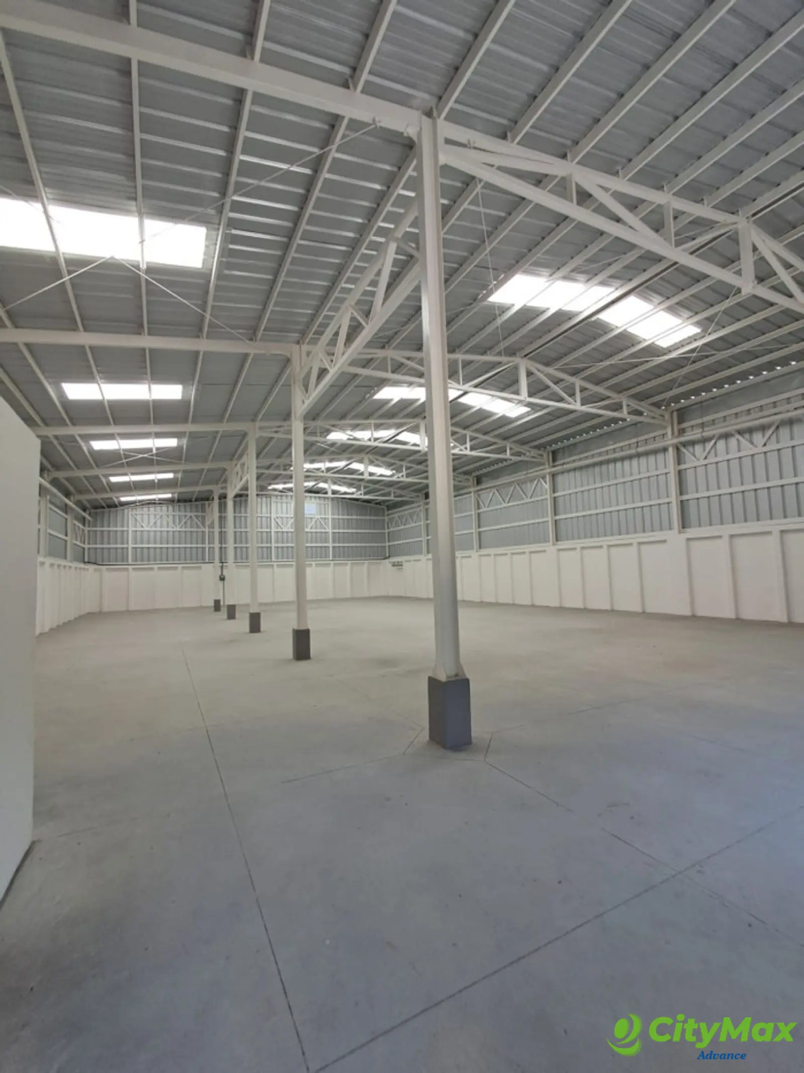 EN RENTA NAVE INDUSTRIAL DE 7,000M2 EN ESCUINTLA CA9 - foto 3