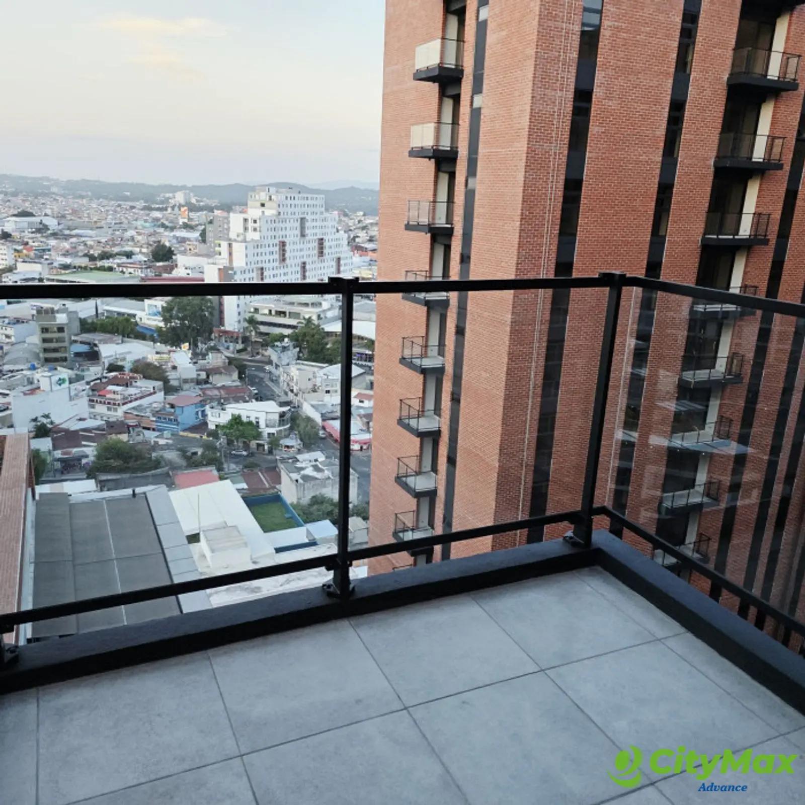 En Renta Apto de 2 hab con Linea Blanca zona 4 Modra - foto 10
