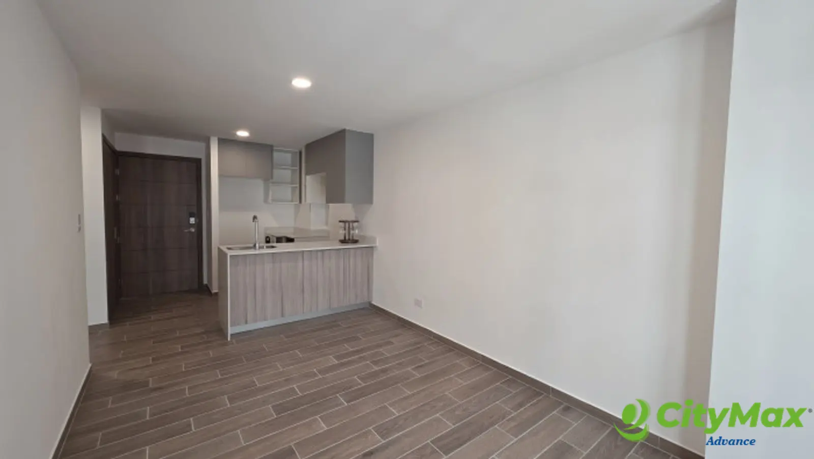 RENTO APARTAMENTO EN PARQUE 14 SOBRE AV LAS AMERICAS GT - foto 5
