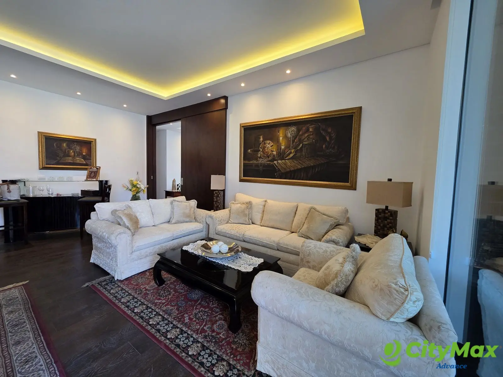 APARTAMENTO EN RENTA EDIFICIO PREMIER ZONA 14 - foto 2