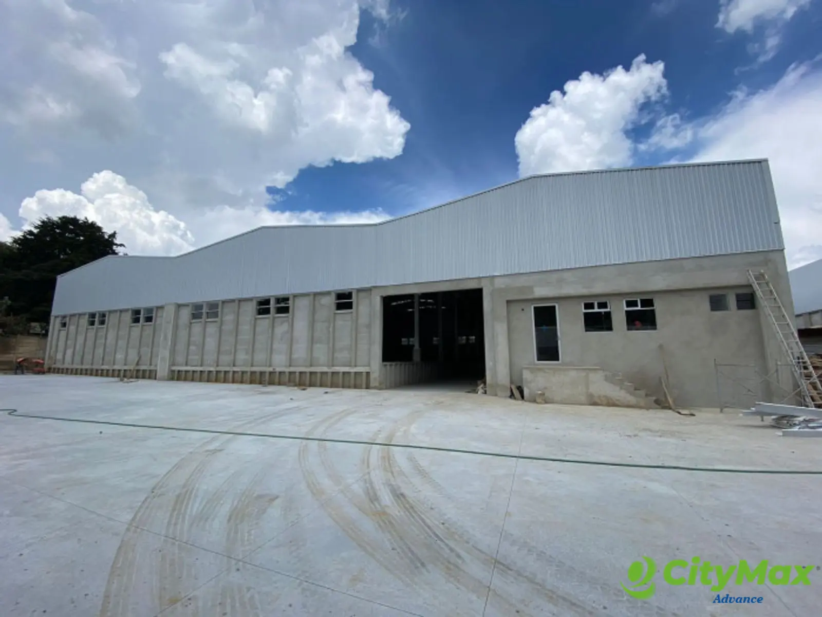 ALQUILO BODEGA 643.02M2 EN FLORENCIA SAN LUCAS SAC - foto 2