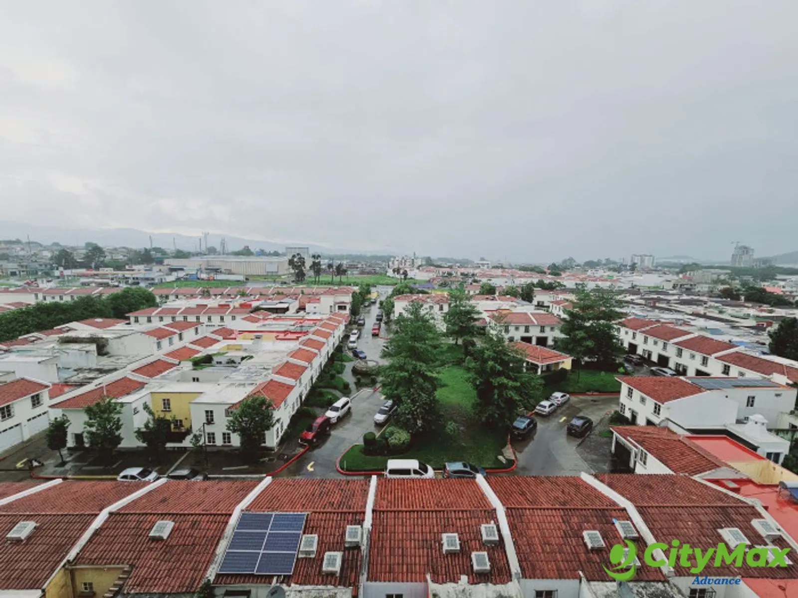 Apartamento en Venta y Renta en San Nicolas del Bosque - VISTAS DESDE EL BALCON