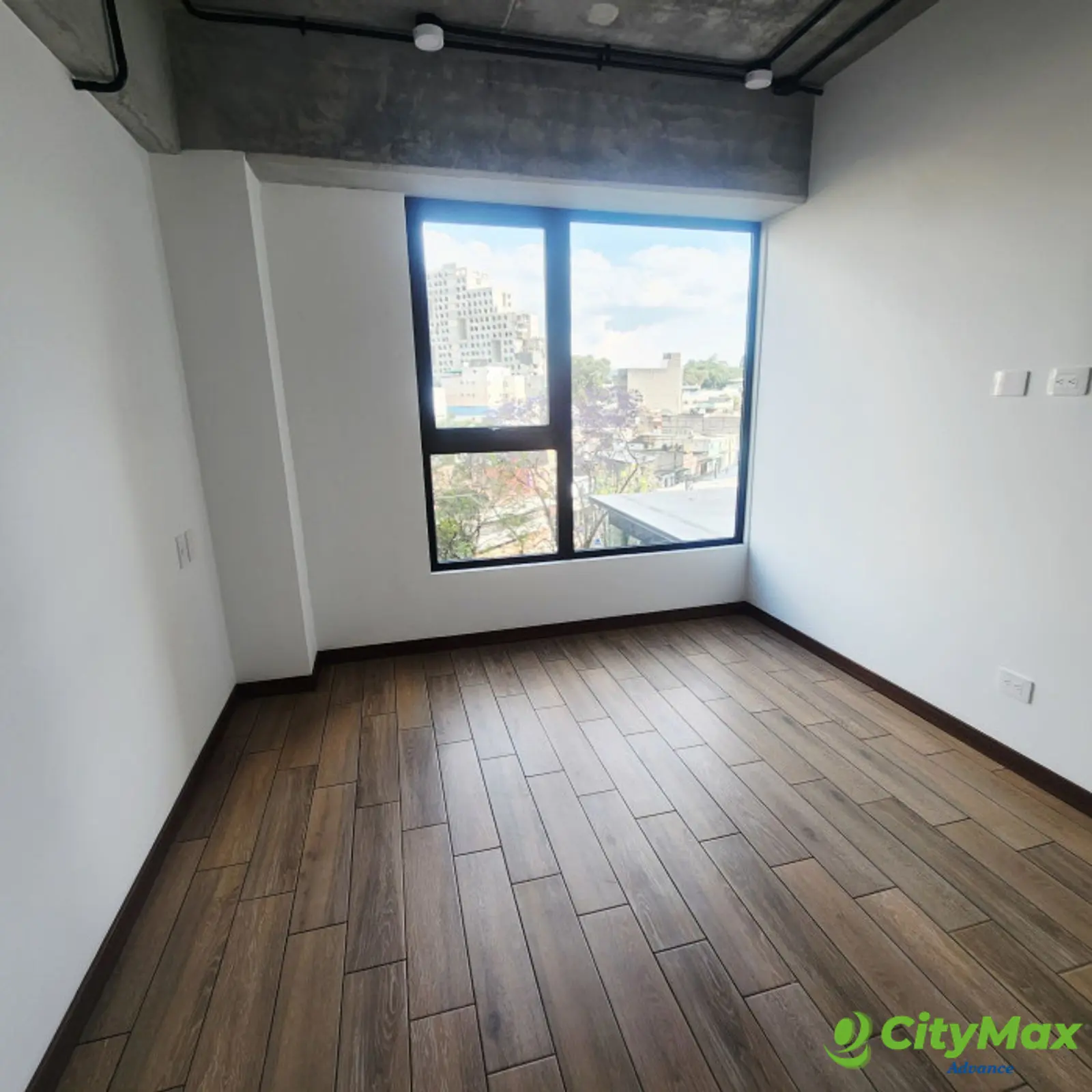 Apartamento En Venta/Renta zona 4 Edif. Inara - foto 12