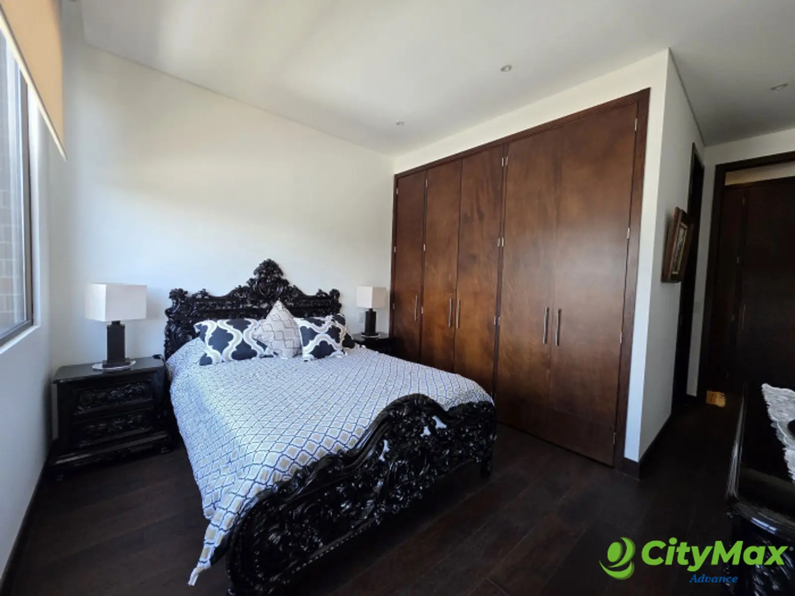 APARTAMENTO EN RENTA EDIFICIO PREMIER ZONA 14 - foto 6