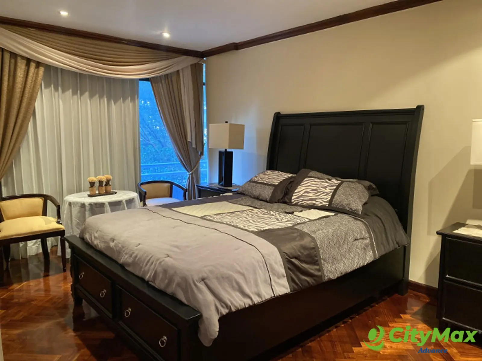 Apartamento en Venta y Renta en L'Excellence, Zona 14. - foto 8