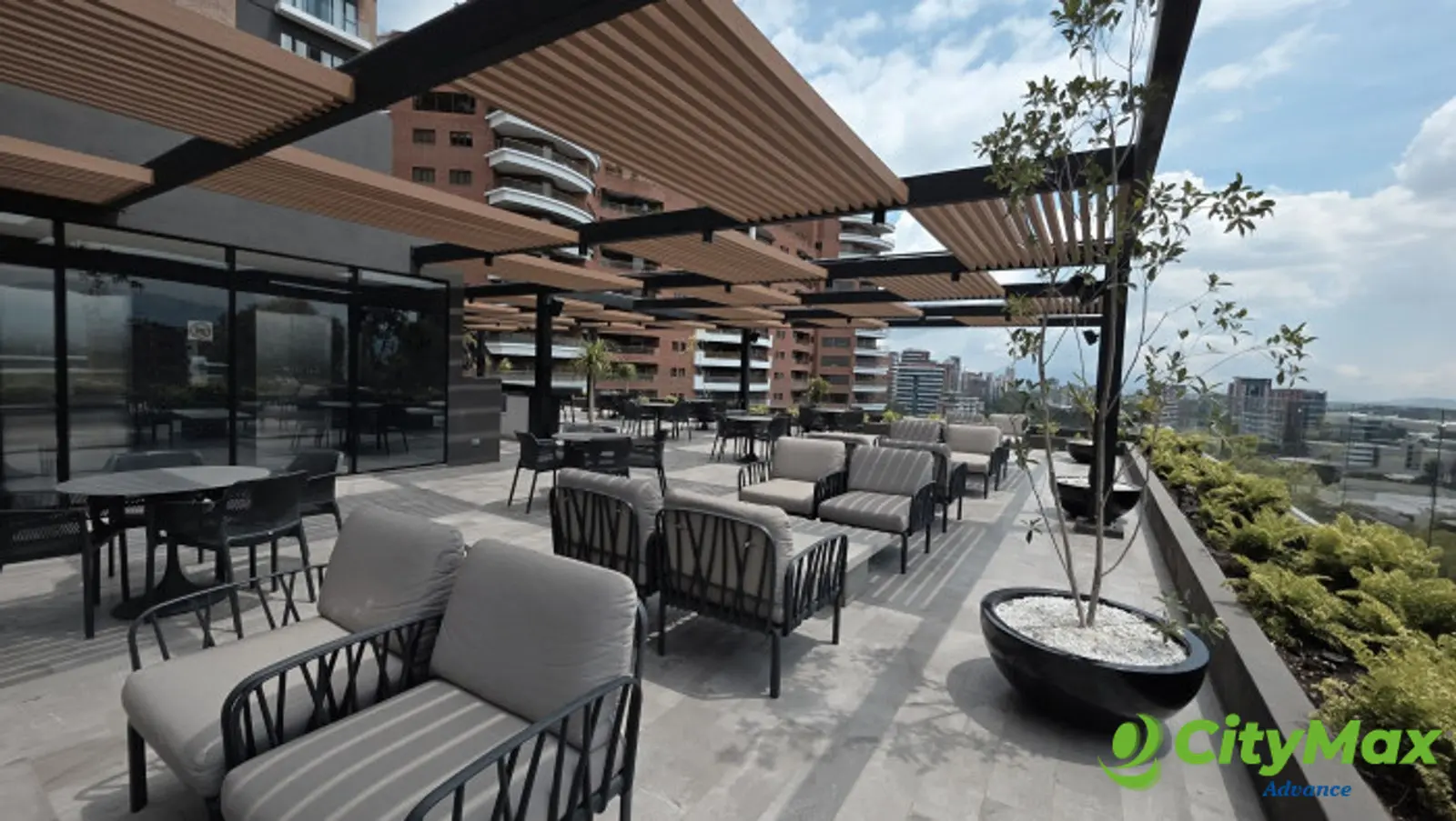 RENTO APARTAMENTO EN PARQUE 14 SOBRE AV LAS AMERICAS GT - foto 12