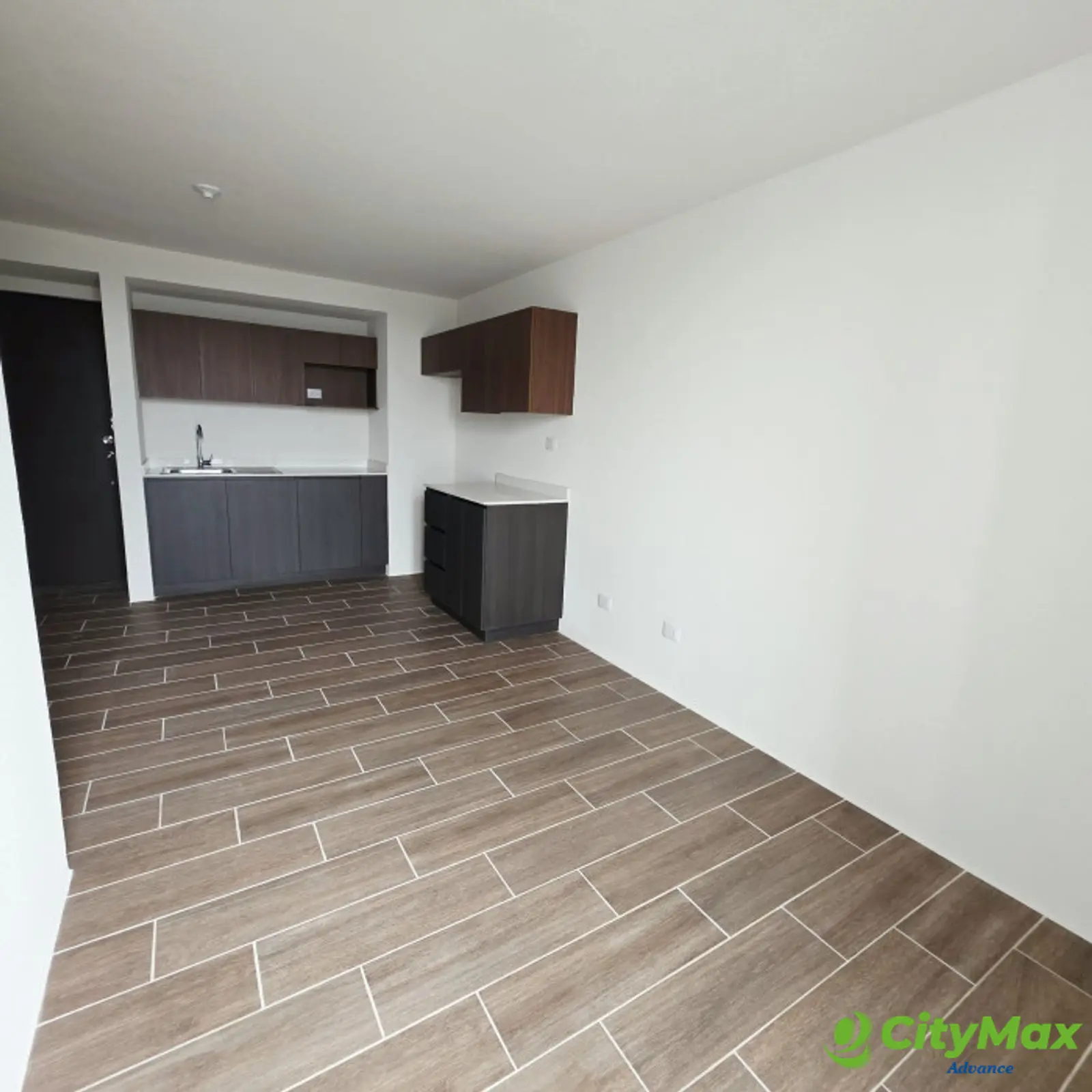 Rento Apartamento en Zona 6 Cumbres del Pedregal - foto 7