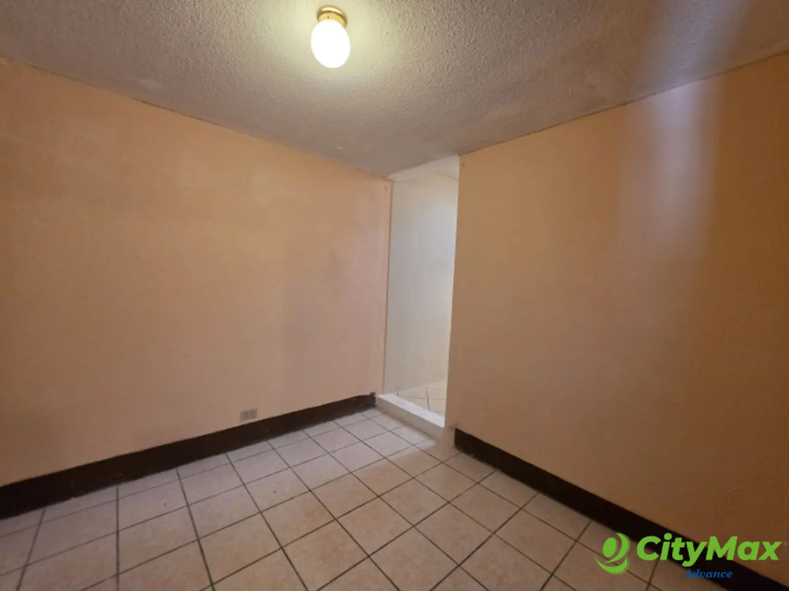 CASA EN VENTA EN COLINAS DE MONTE MARIA SUR VILLA NUEVA - foto 10