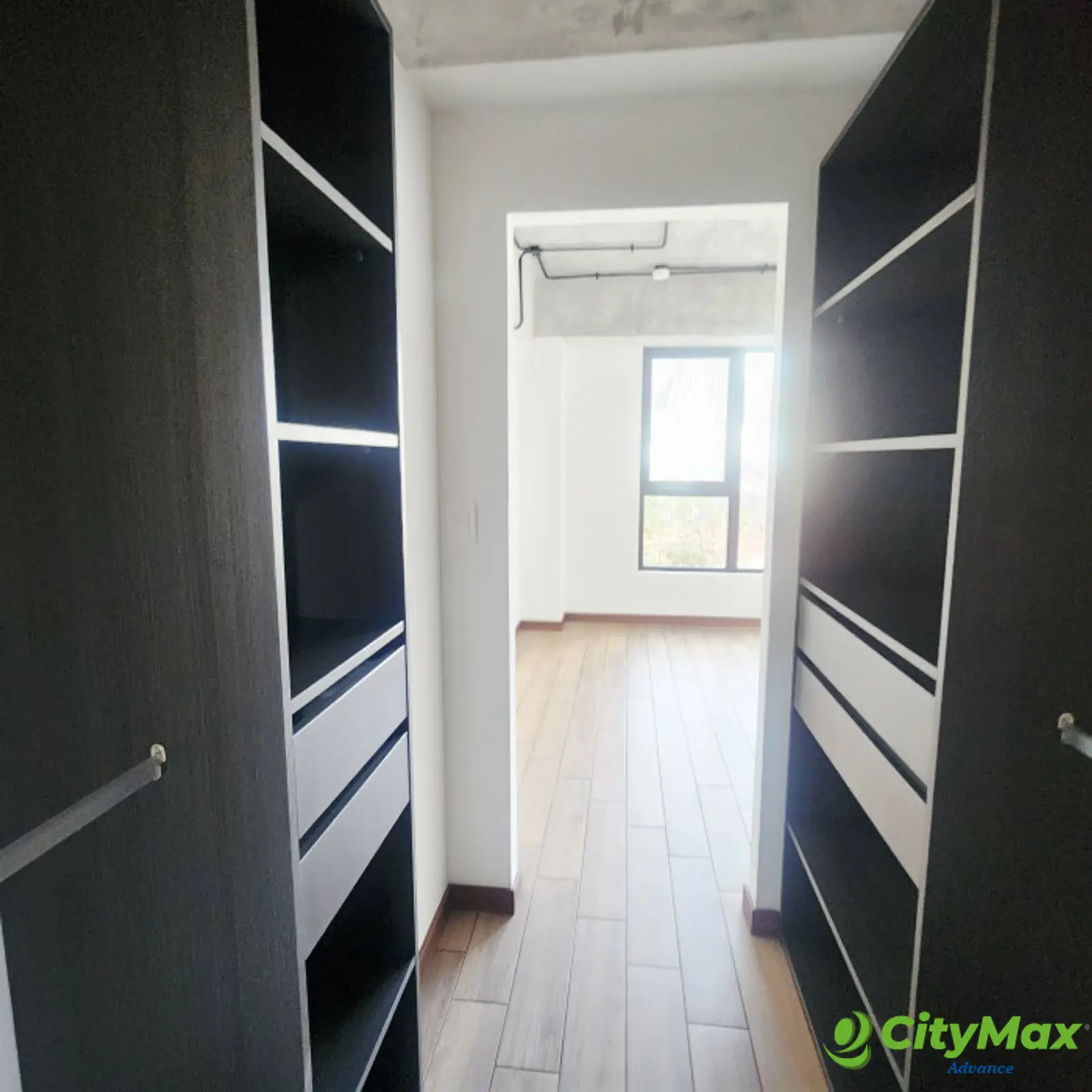 Apartamento En Venta/Renta zona 4 Edif. Inara - foto 13
