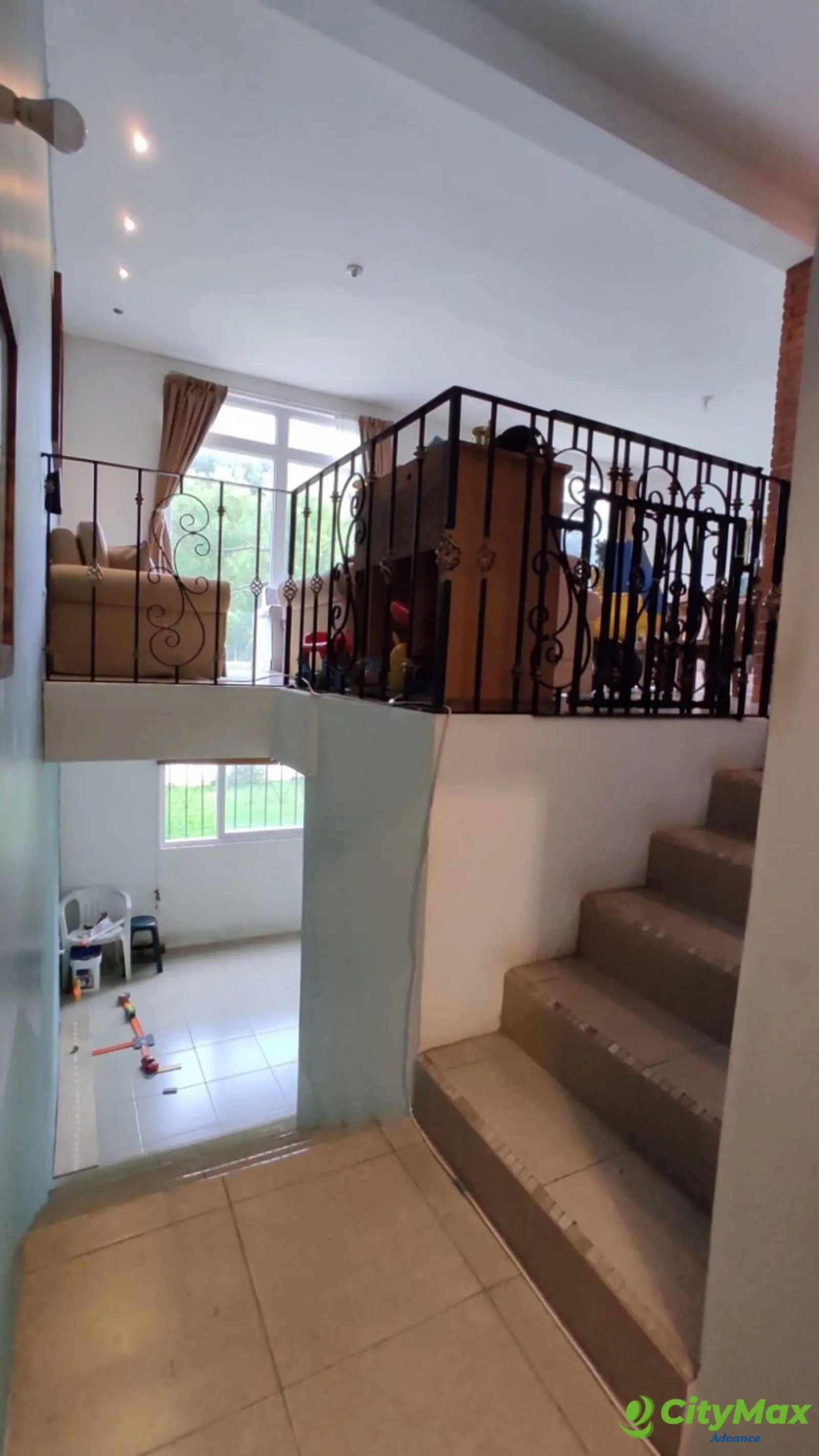 CASA 3 NIVELES EN VENTA VISTAS DE SAN JOSE CAES - foto 9