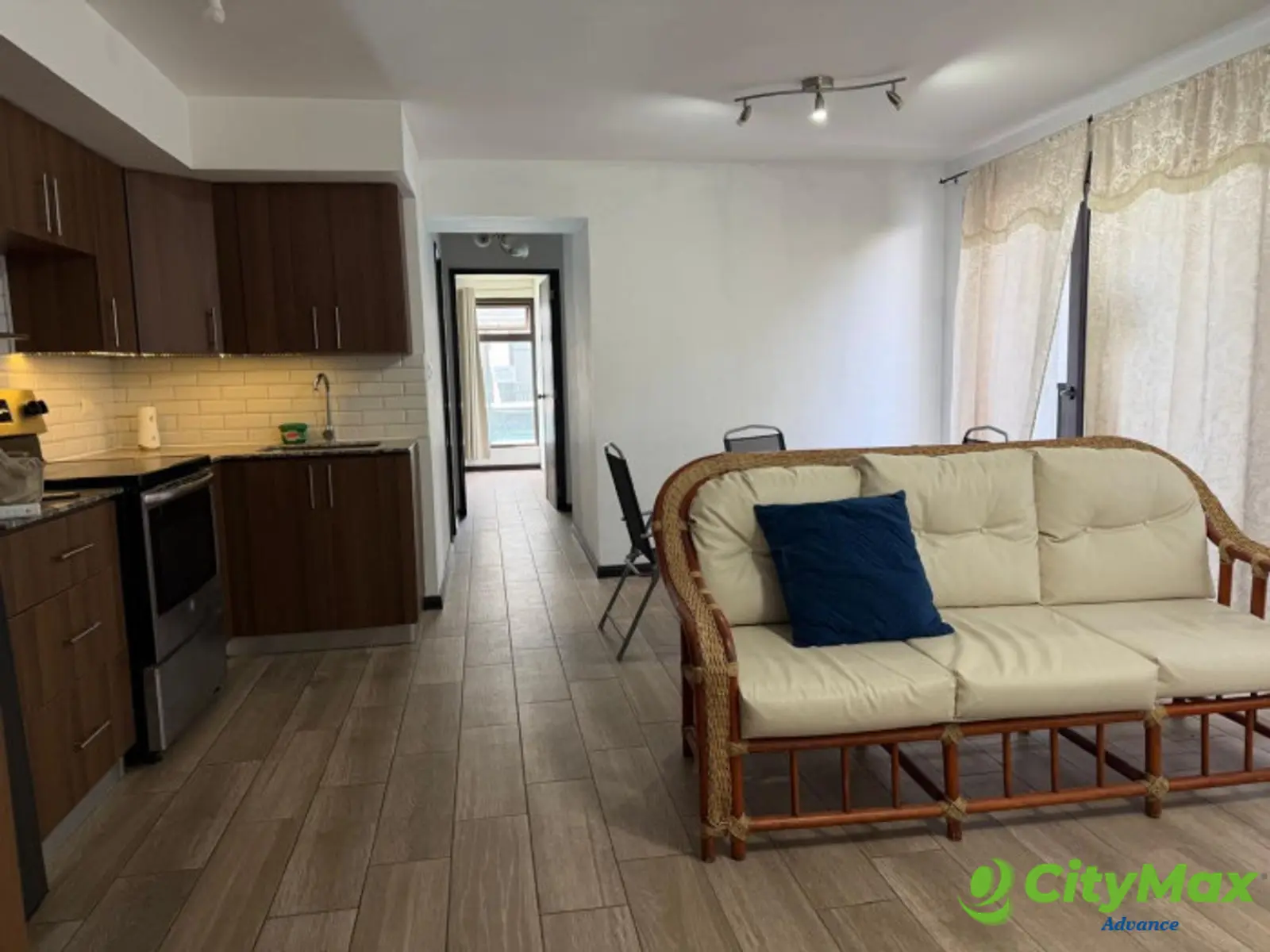 APARTAMENTO EN RENTA EN ZONA 16 - foto 4