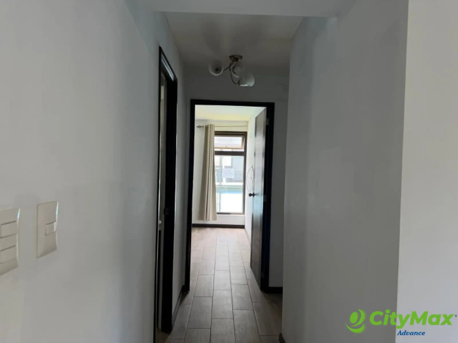 APARTAMENTO EN RENTA EN ZONA 16 - foto 8