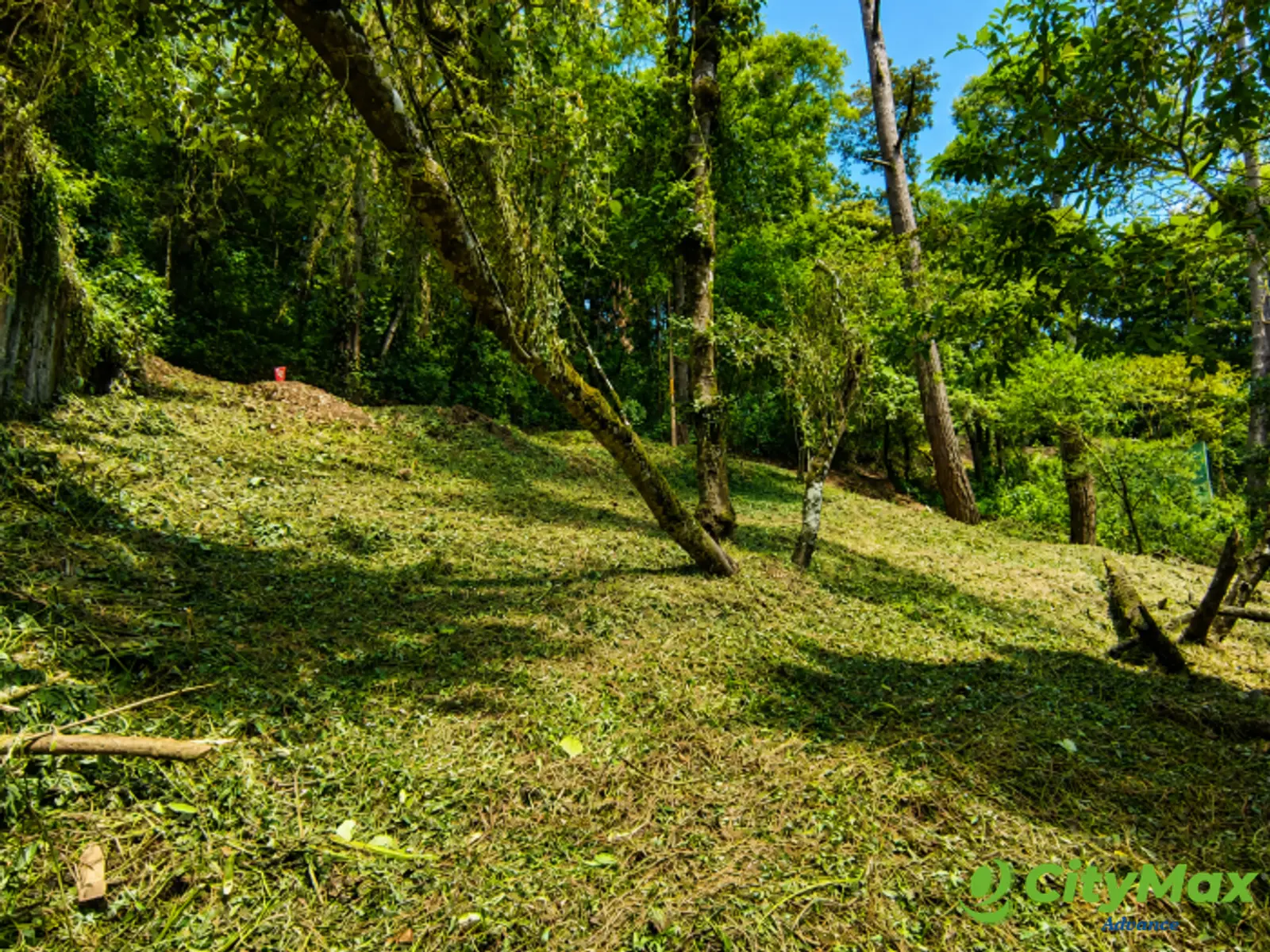 Terreno en venta en Santiago Sacatepequez - foto 5