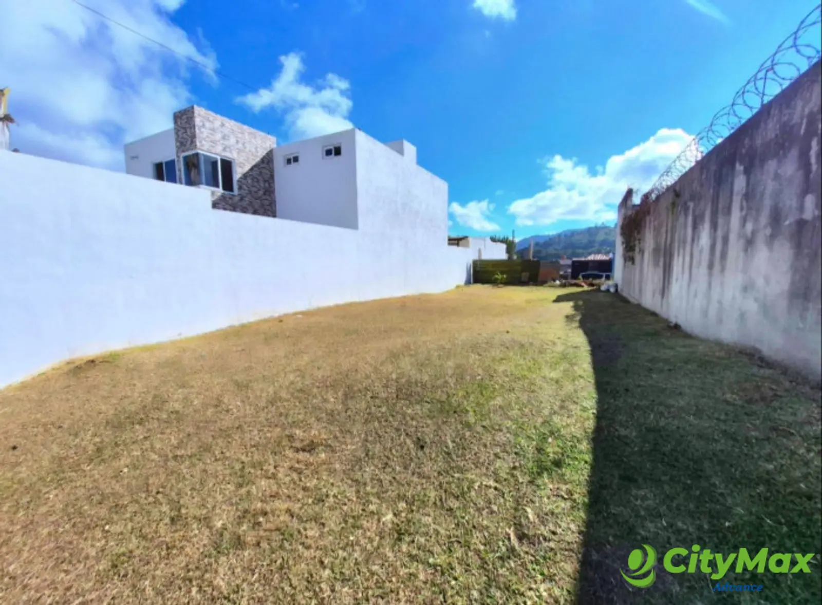 Terreno en Venta en Zona 16, Ciudad de Guatemala - foto 3